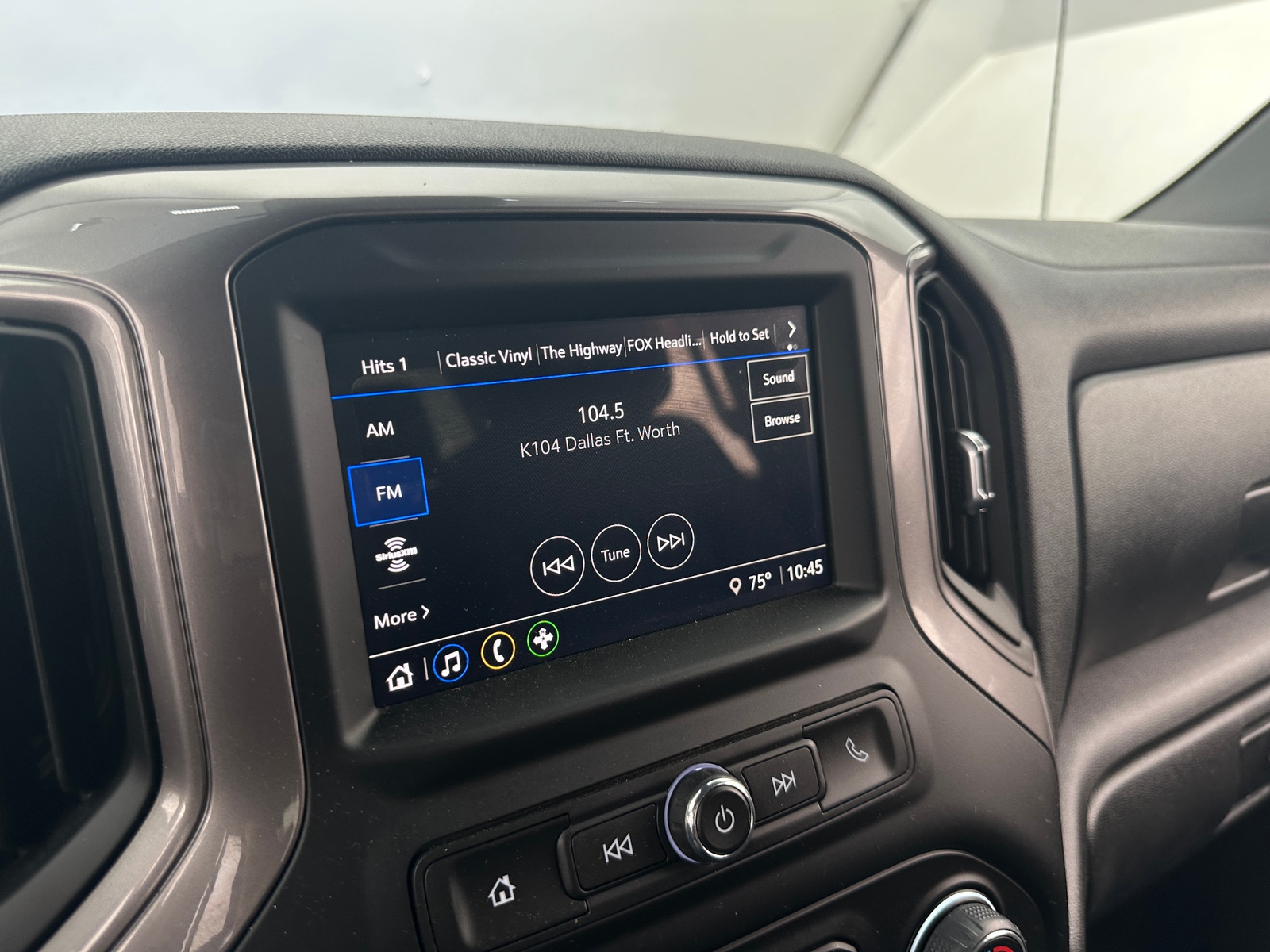 Thumbnail: 2024 Chevrolet Silverado 1500 - 4