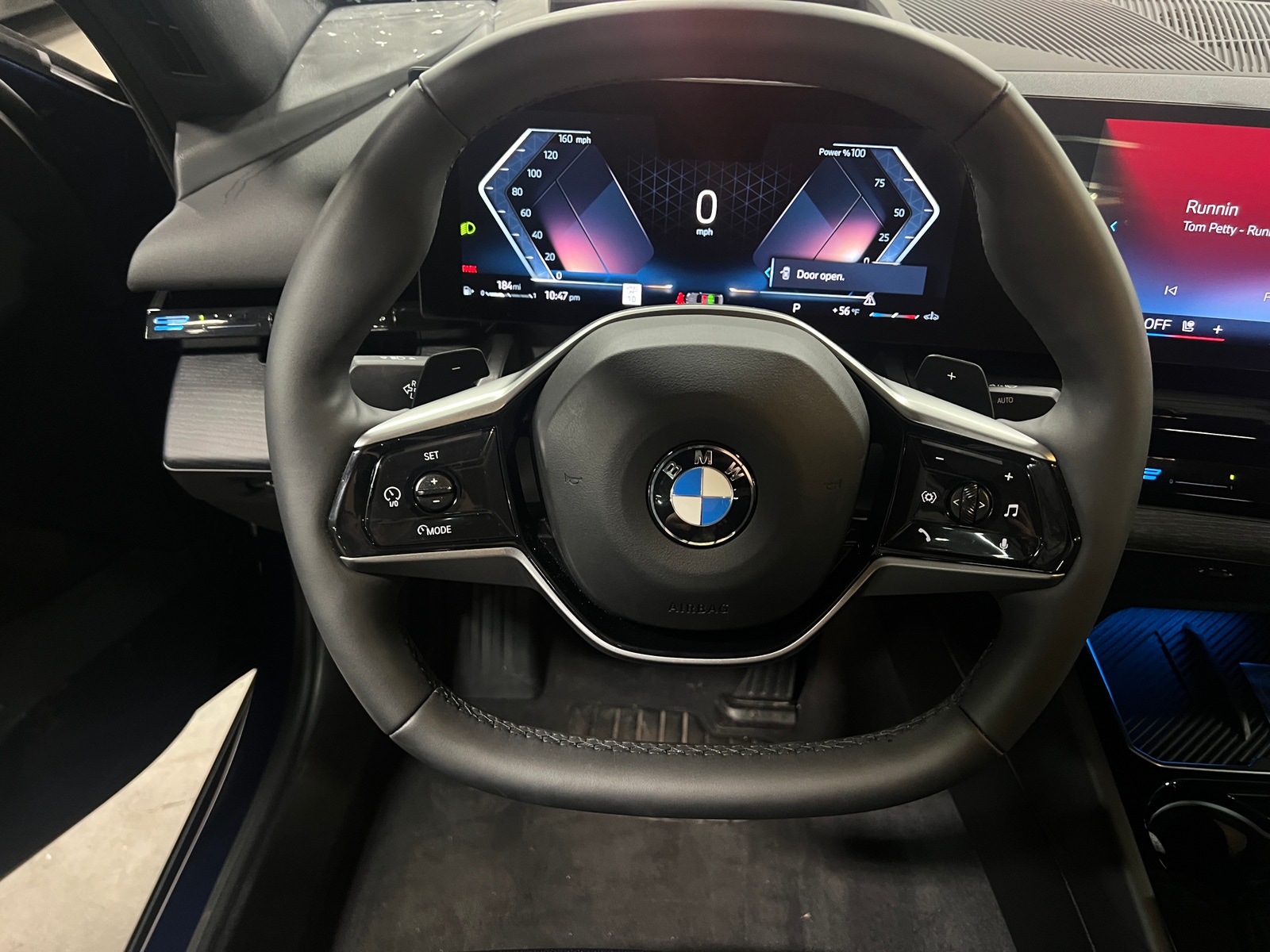 Thumbnail: 2025 BMW 5 Series - 4