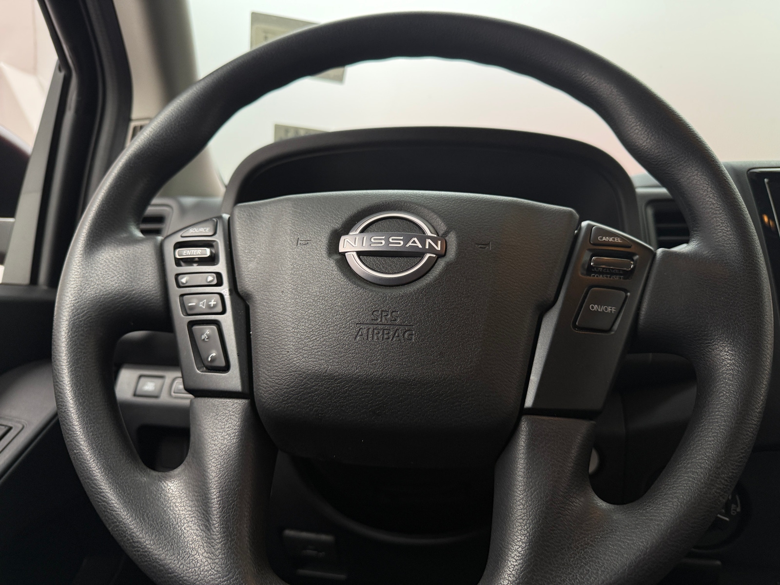 Thumbnail: 2022 Nissan Frontier - 5