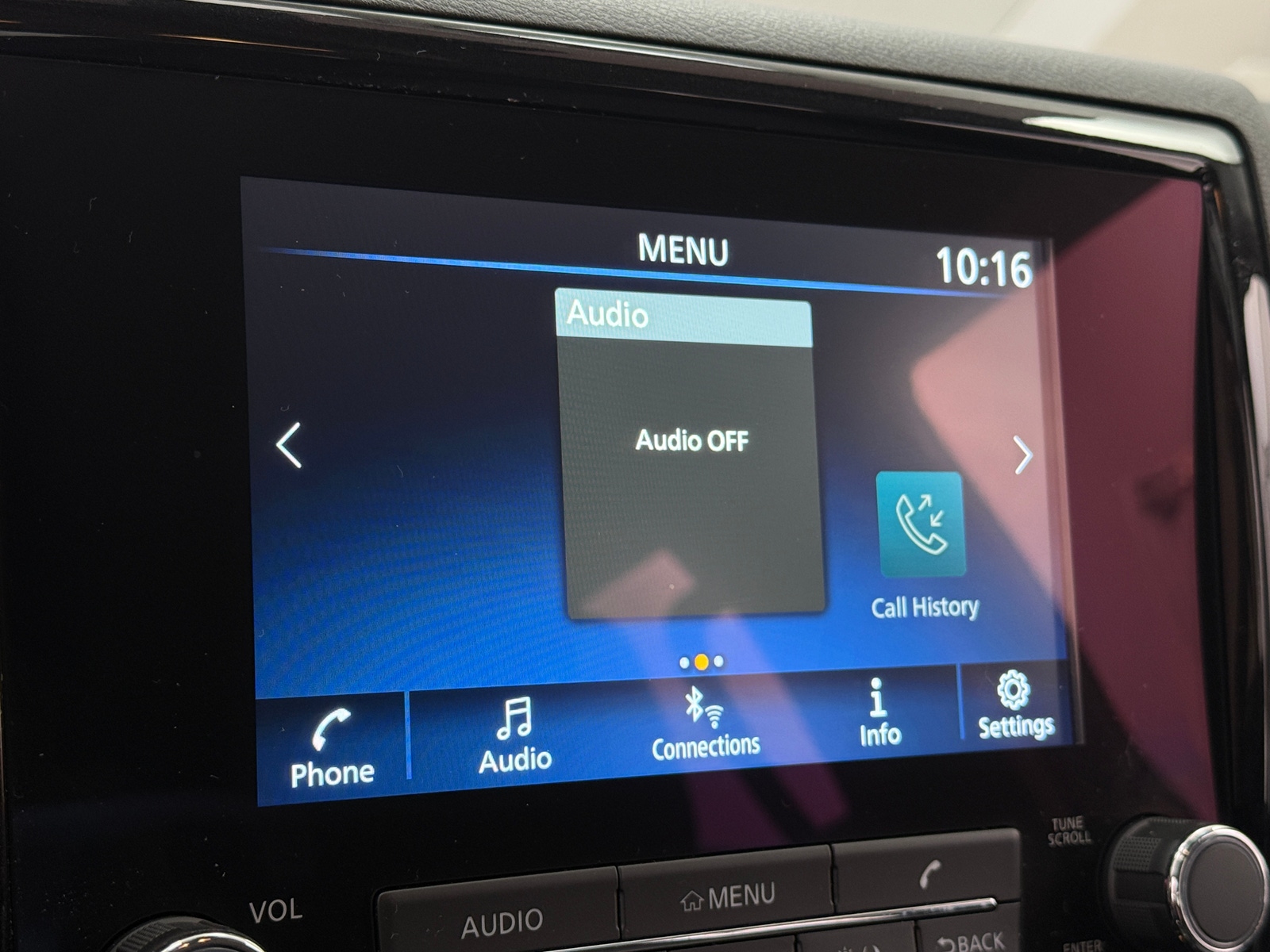 Thumbnail: 2022 Nissan Frontier - 4