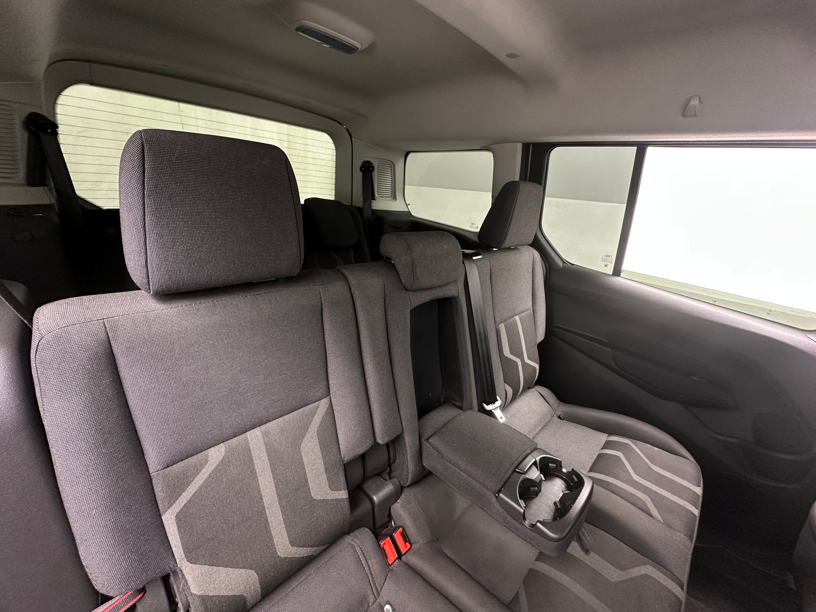 Thumbnail: 2017 Ford Transit Series - 6