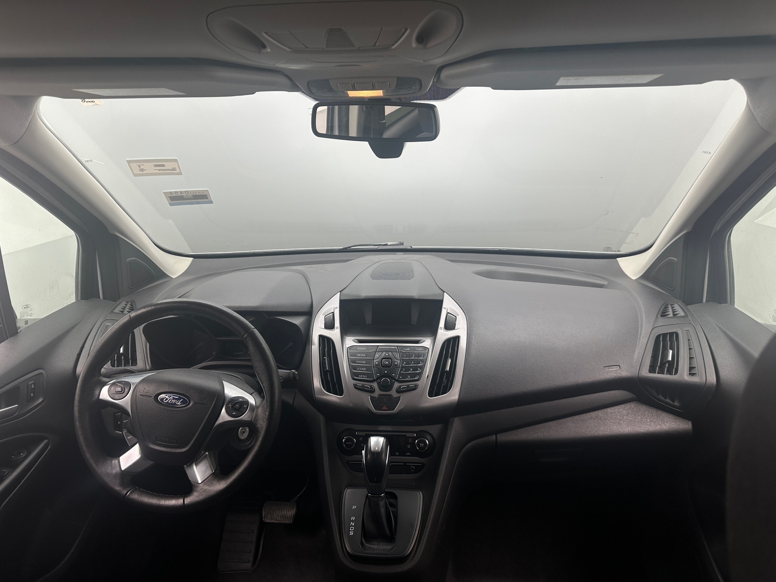 Thumbnail: 2017 Ford Transit Series - 3