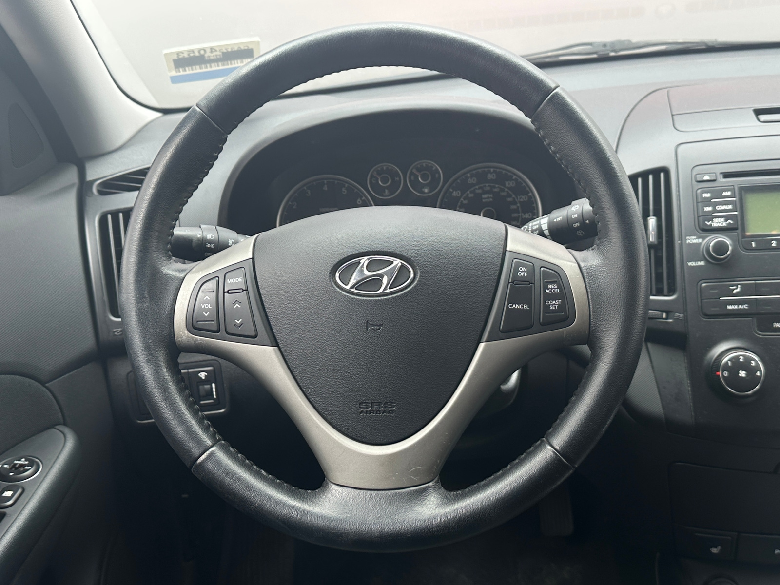 Thumbnail: 2010 Hyundai Elantra - 5