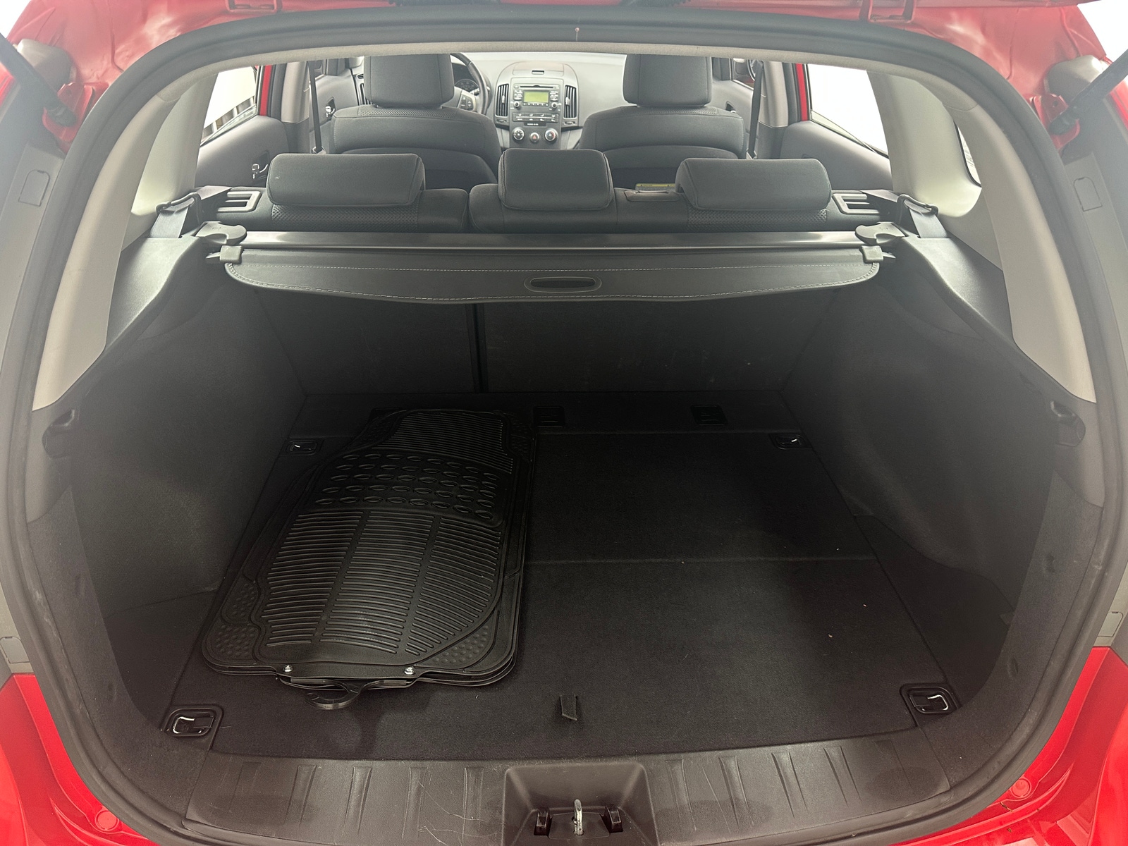 Thumbnail: 2010 Hyundai Elantra - 7