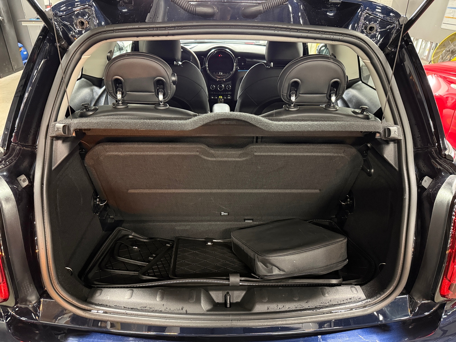 Thumbnail: 2024 MINI Cooper Hardtop - 6