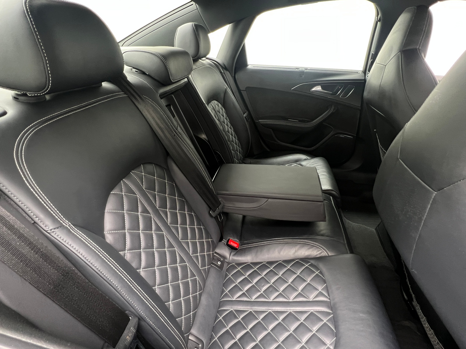 Thumbnail: 2016 Audi S6 - 5