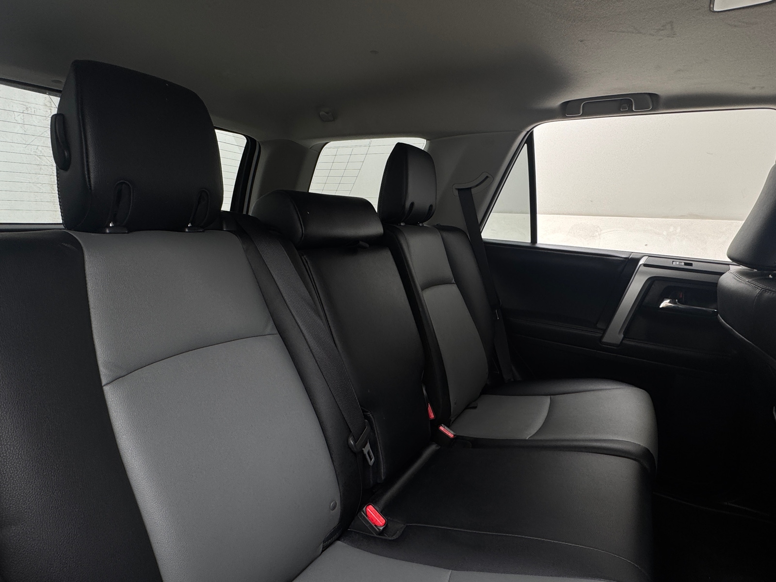 Thumbnail: 2018 Toyota 4Runner - 6