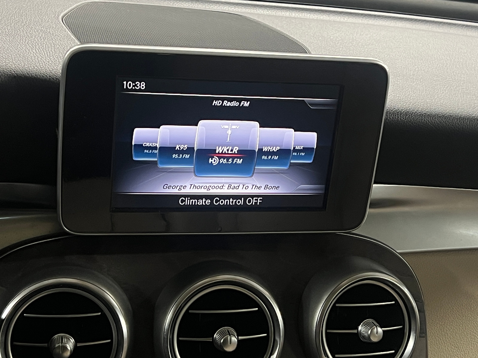 Thumbnail: 2019 Mercedes-Benz GLC - 3