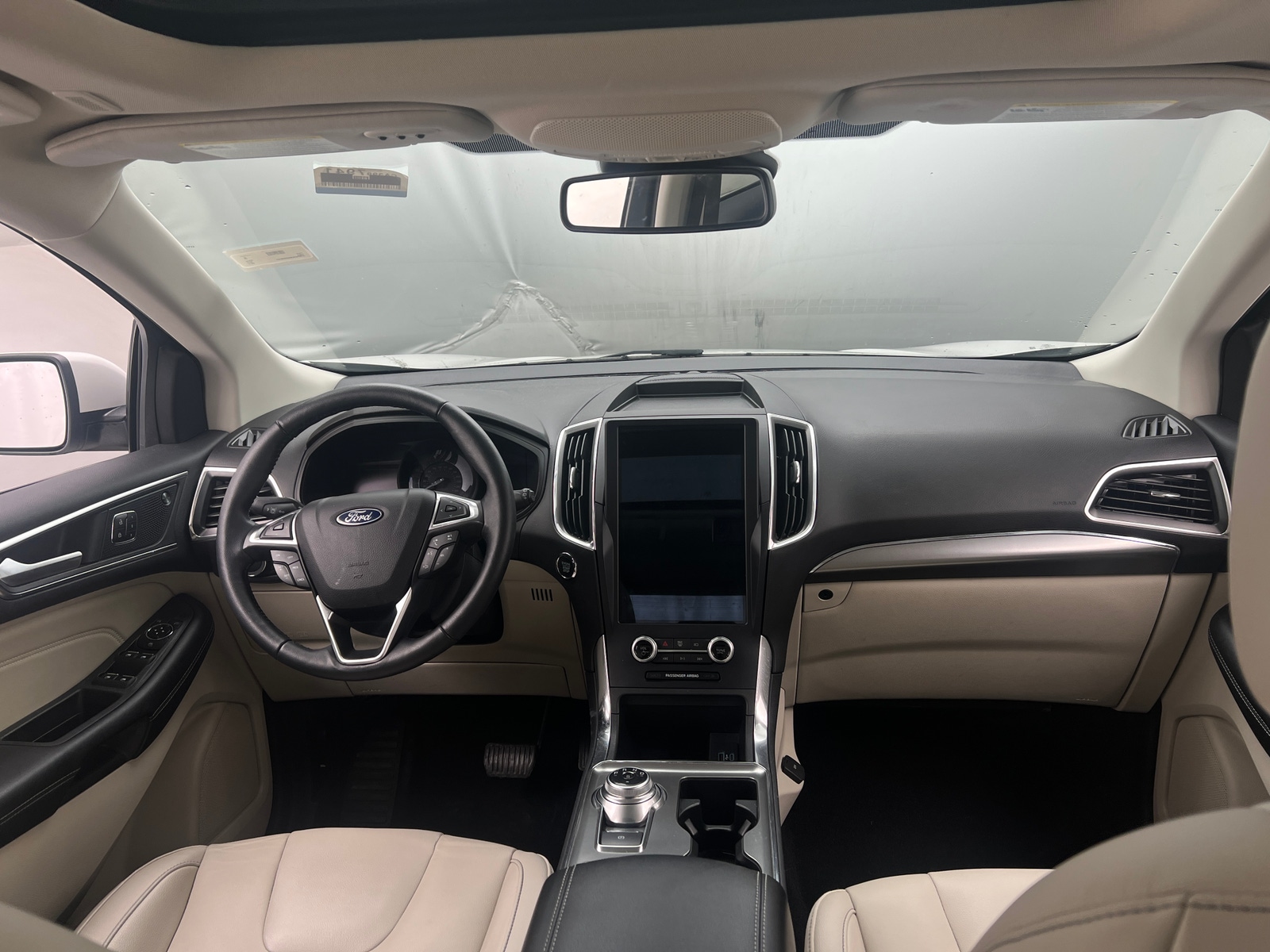 Thumbnail: 2022 Ford Edge - 2