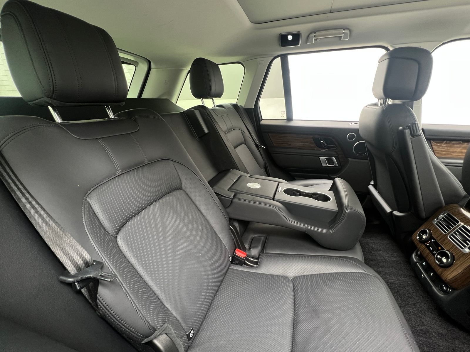 Thumbnail: 2019 Land Rover Range Rover - 5