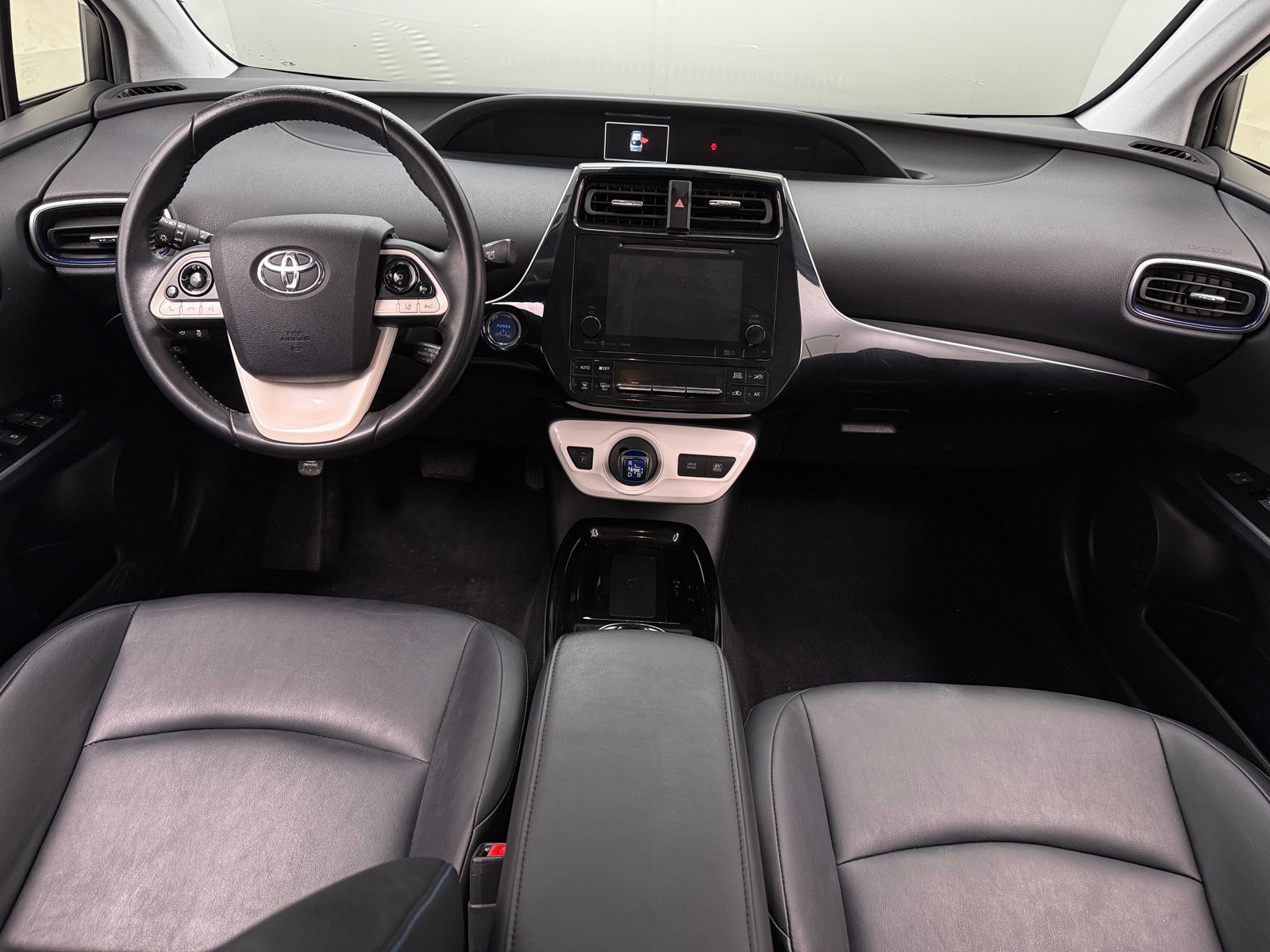 Thumbnail: 2018 Toyota Prius - 3