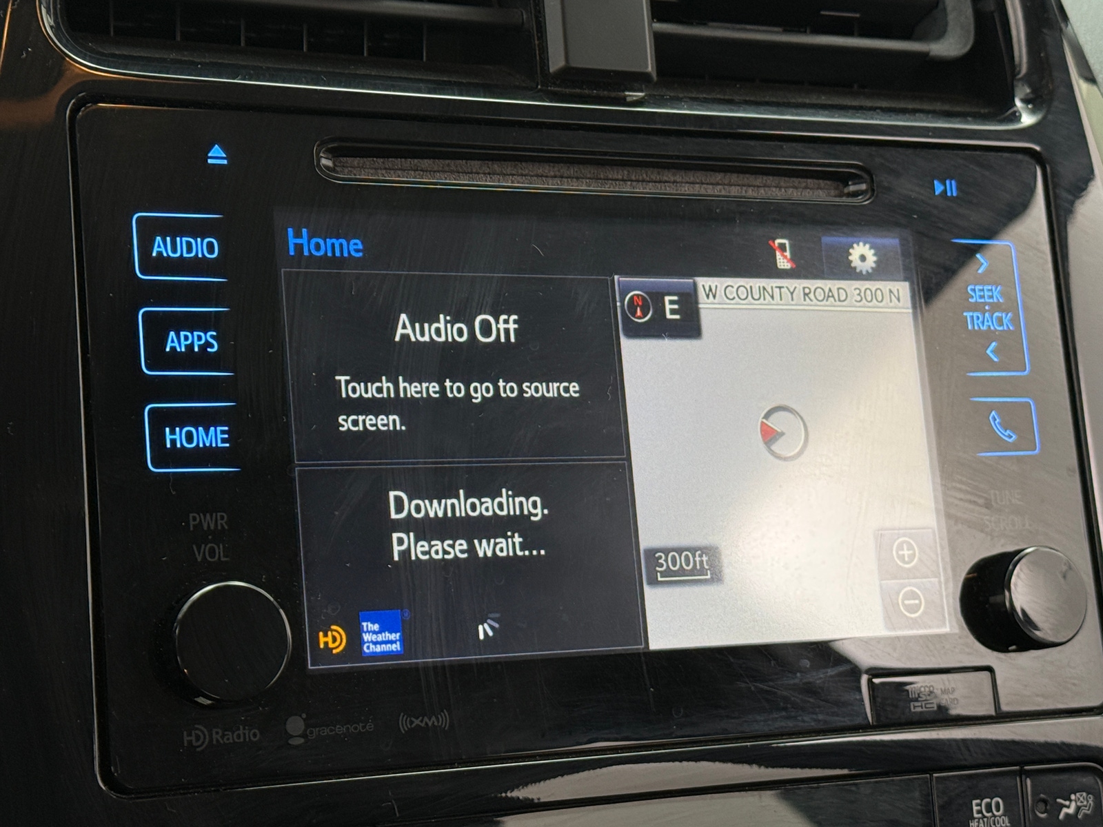 Thumbnail: 2018 Toyota Prius - 4