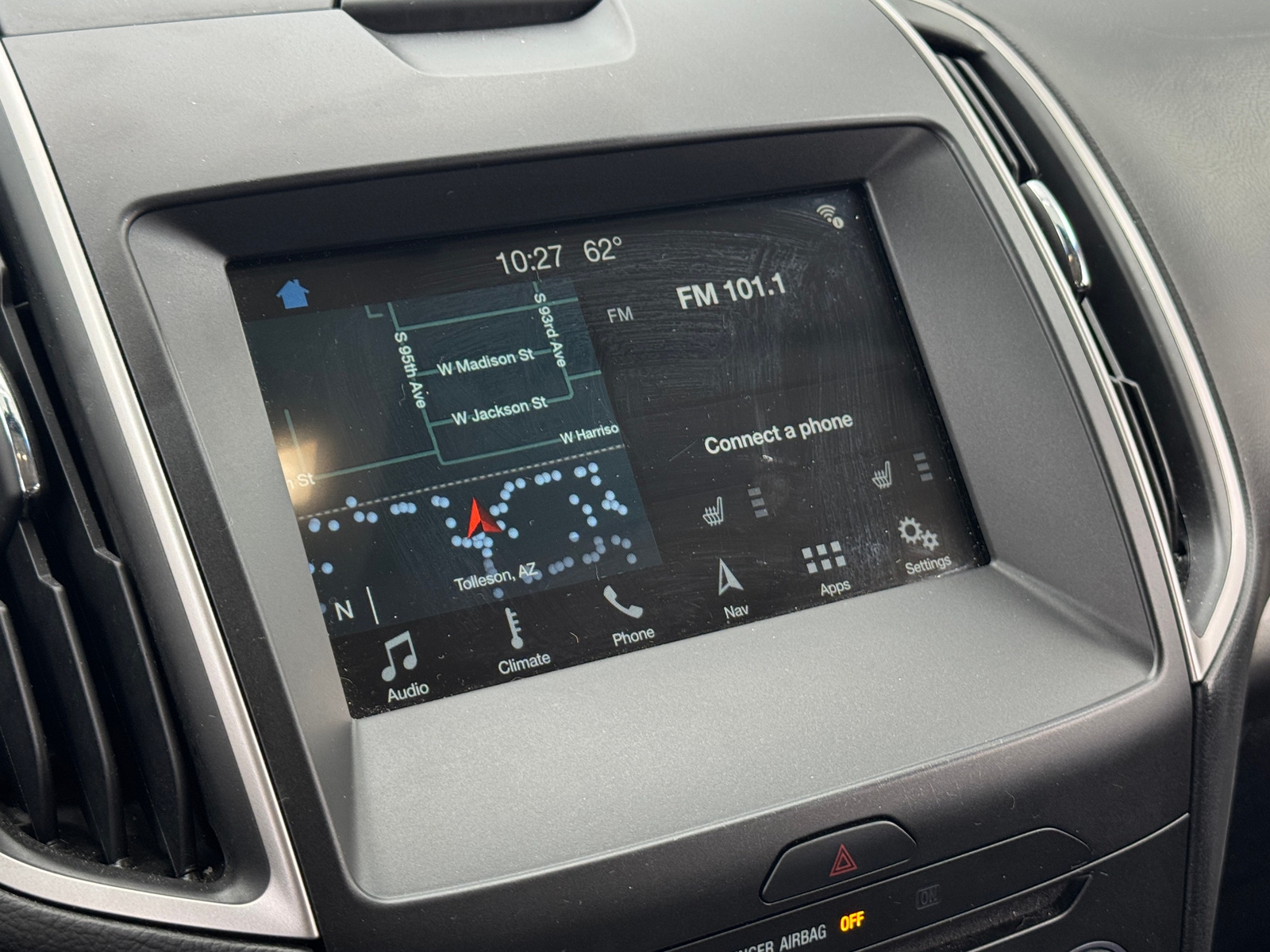 Thumbnail: 2018 Ford Edge - 3