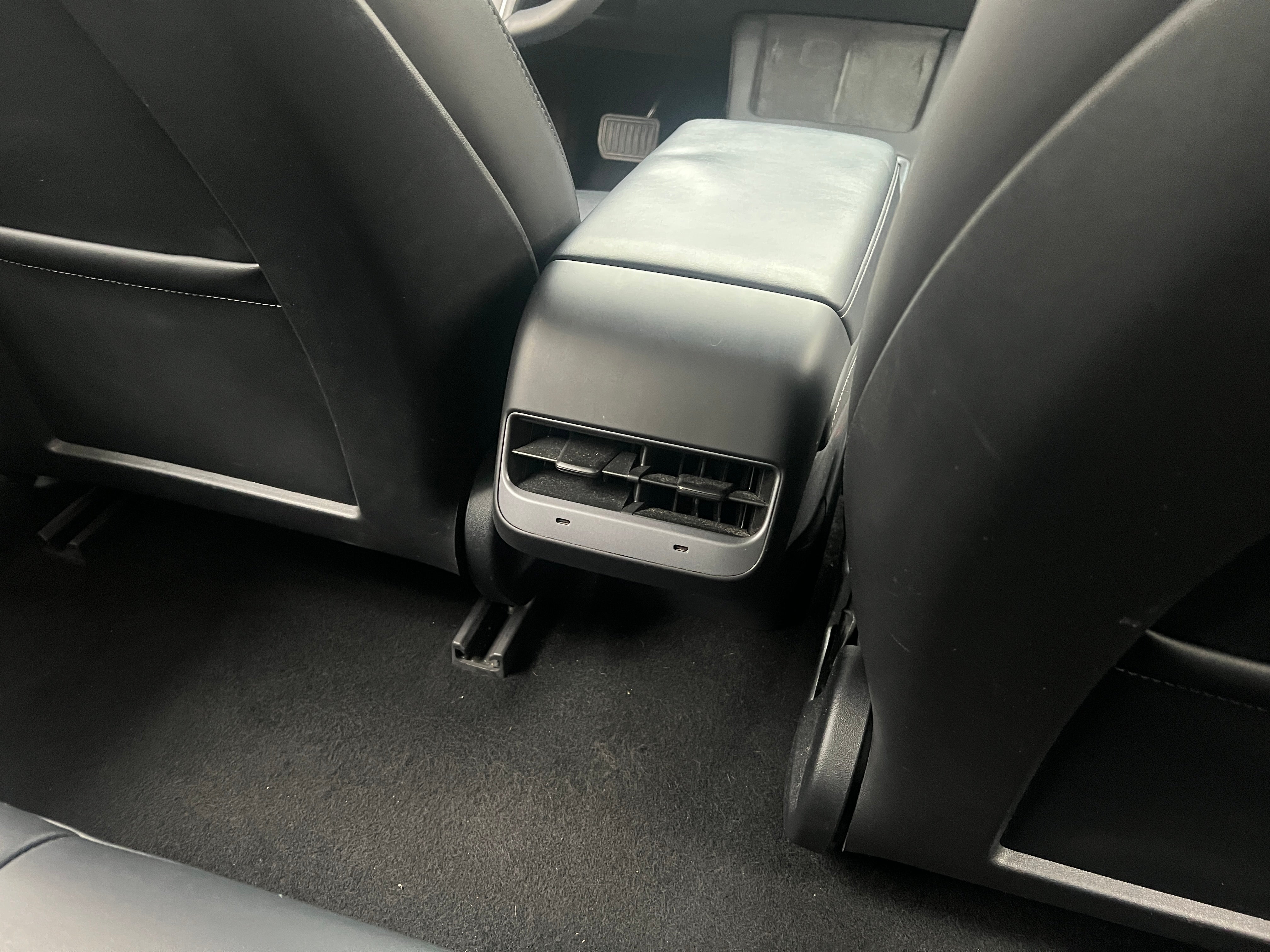 Used 2022 Tesla Model 3 Base with VIN 5YJ3E1EA8NF291104 for sale in Oak Creek, WI