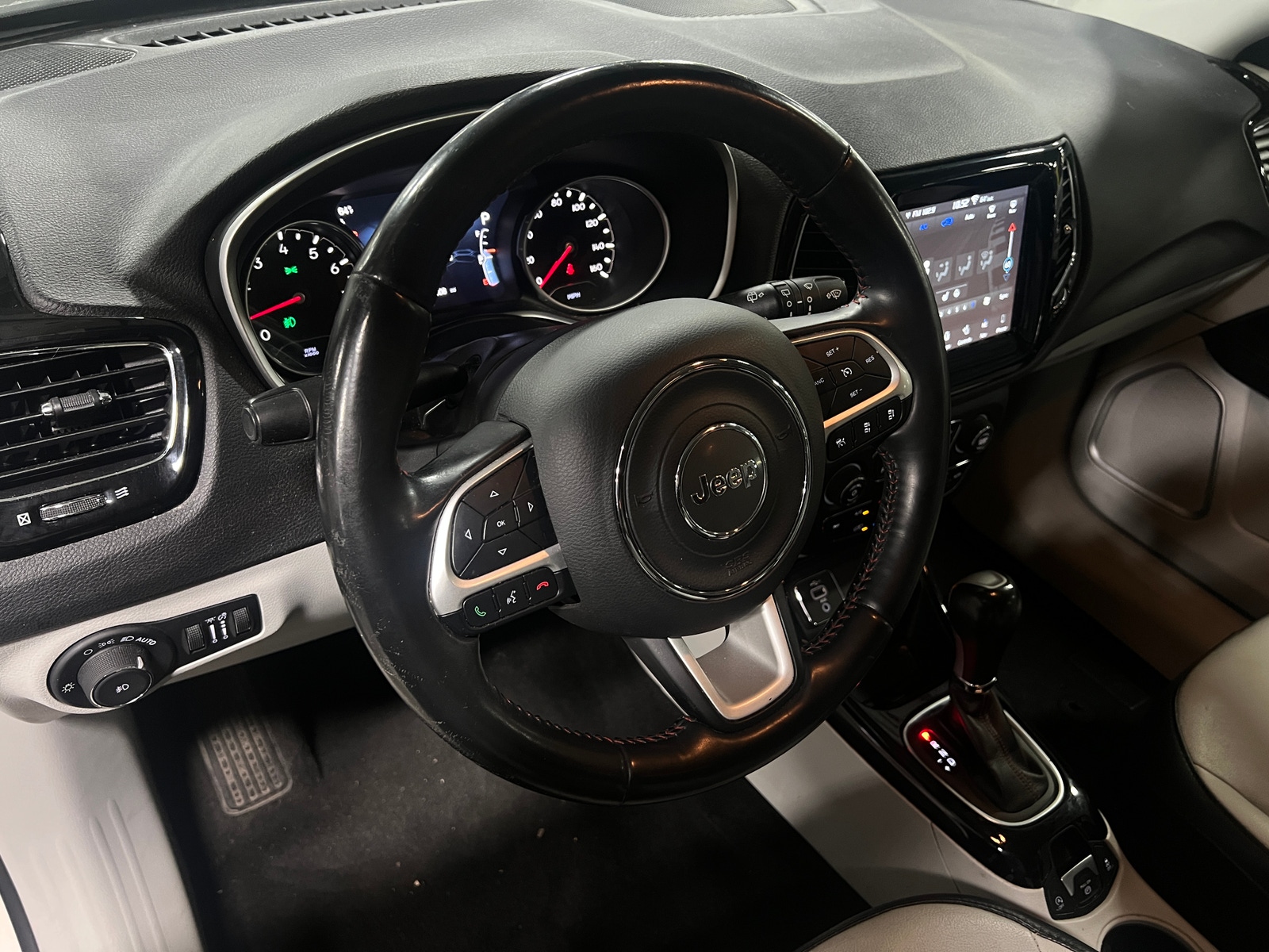 Thumbnail: 2019 Jeep Compass - 4