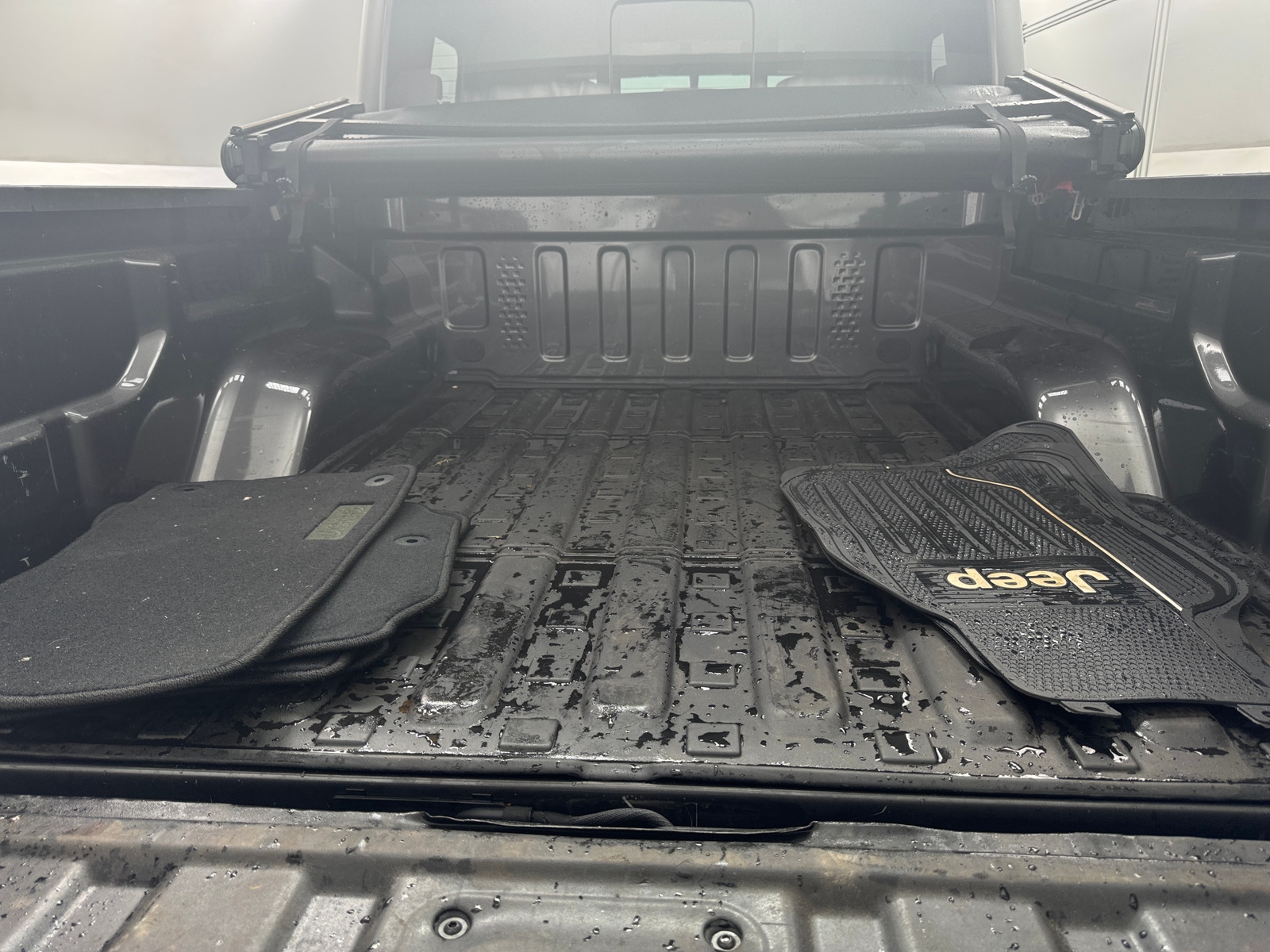 Thumbnail: 2023 Jeep Gladiator - 6