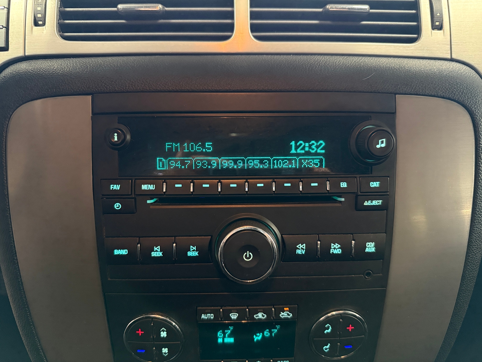 Thumbnail: 2013 Chevrolet Silverado 2500 - 3