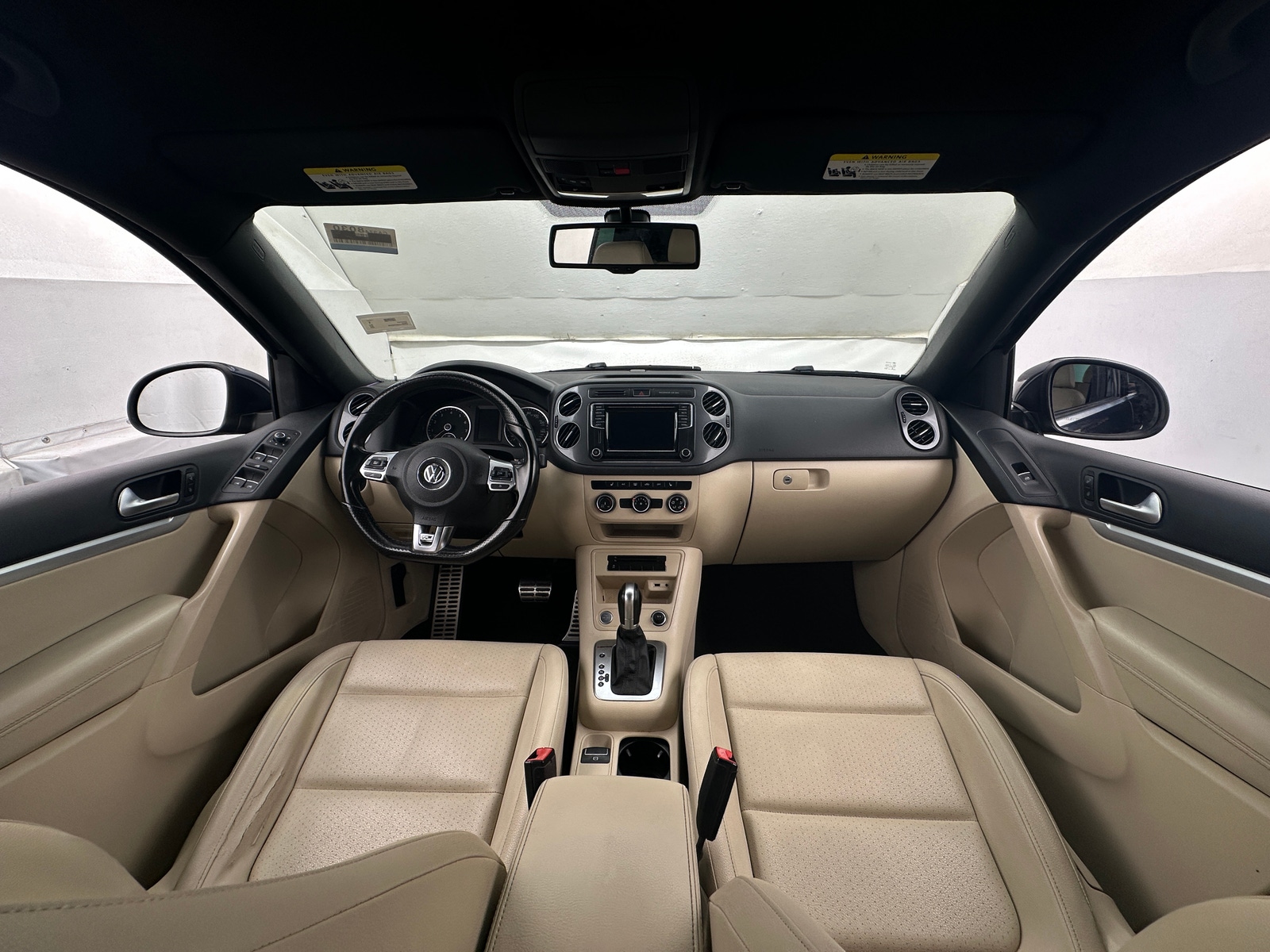 Thumbnail: 2016 Volkswagen Tiguan - 3