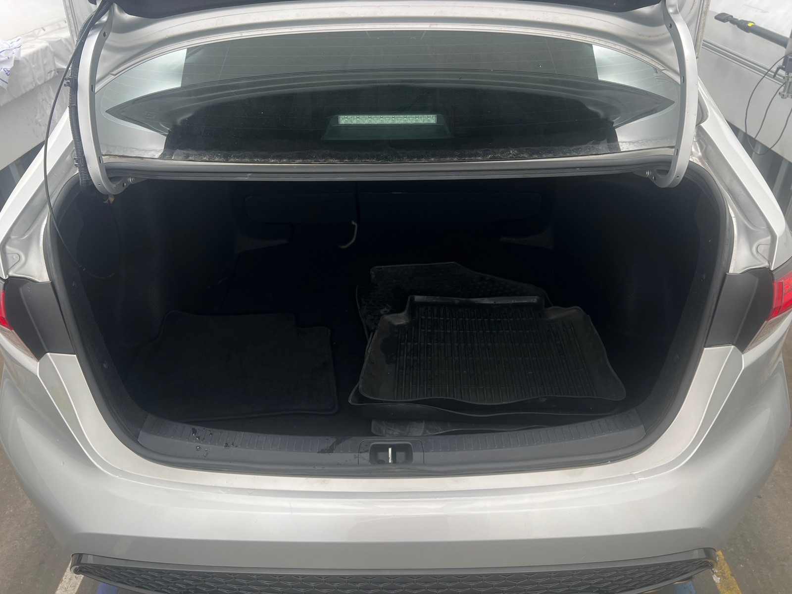 Thumbnail: 2021 Toyota Corolla - 7