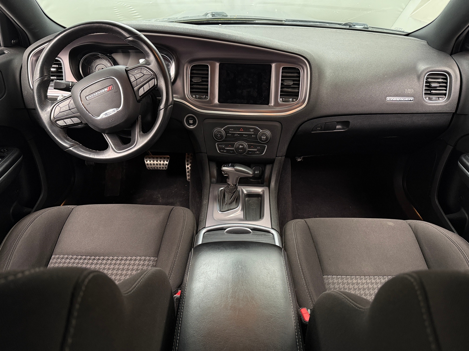 Thumbnail: 2019 Dodge Charger - 3