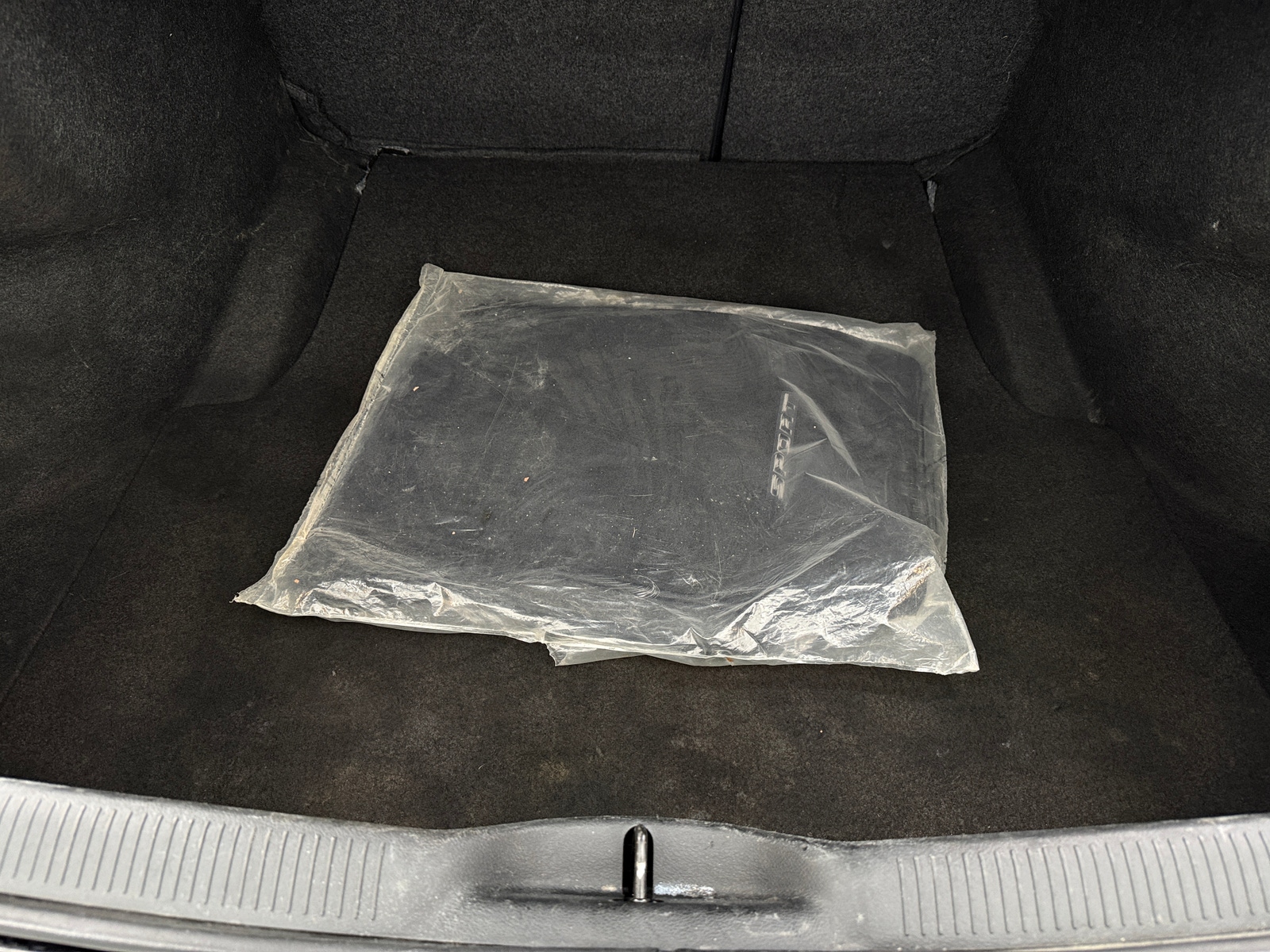 Thumbnail: 2019 Dodge Charger - 7