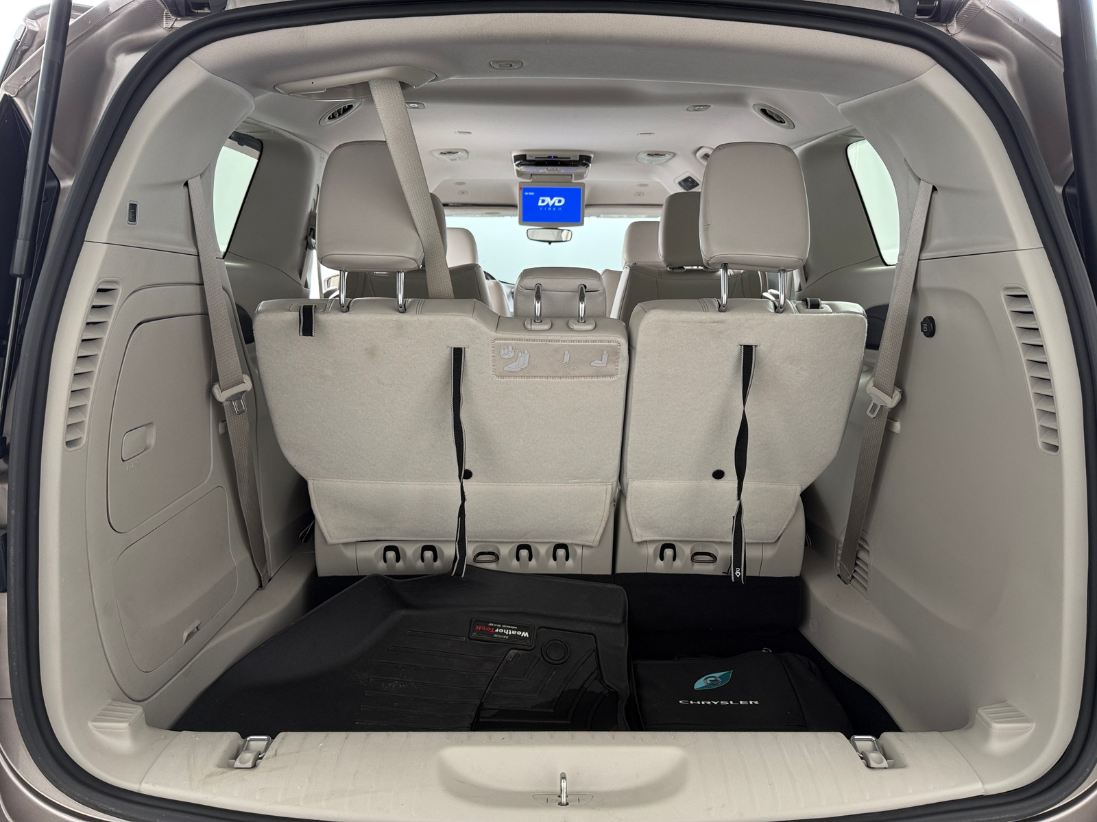 Thumbnail: 2018 Chrysler Pacifica - 6