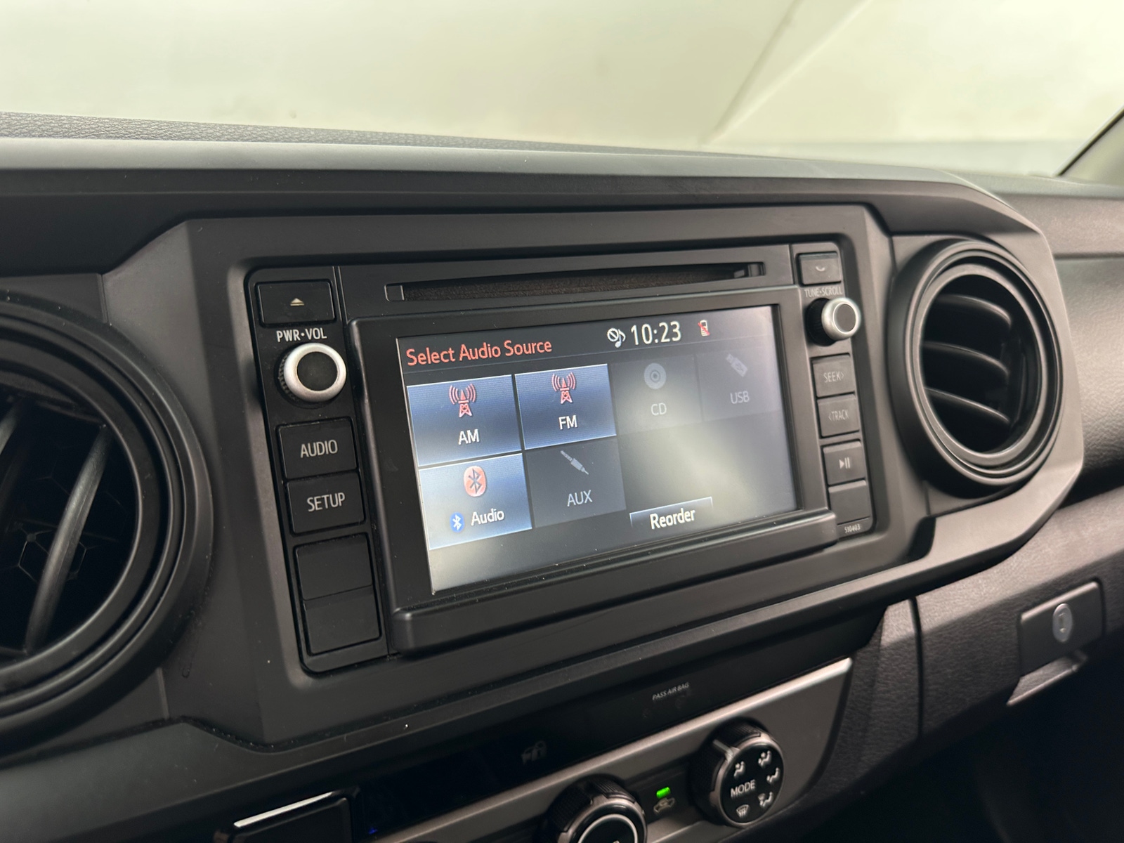 Thumbnail: 2018 Toyota Tacoma - 4