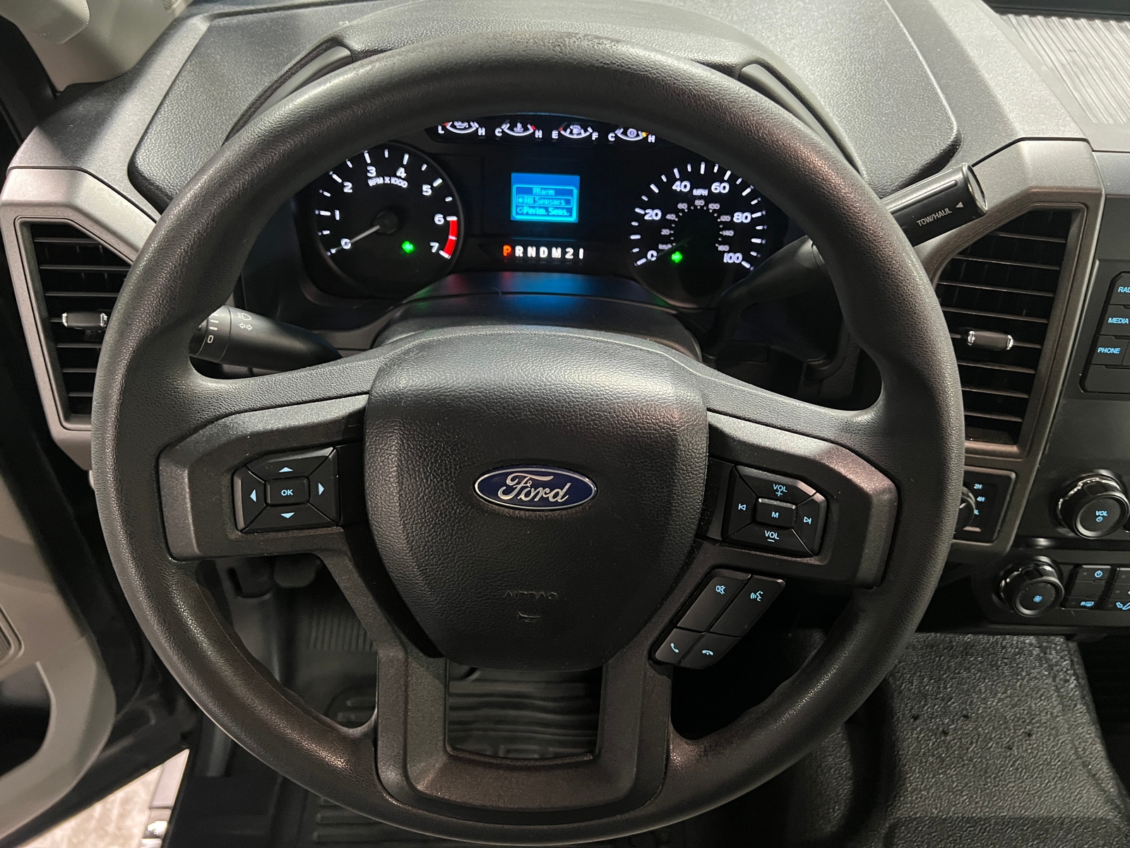 Thumbnail: 2019 Ford Econoline - 4