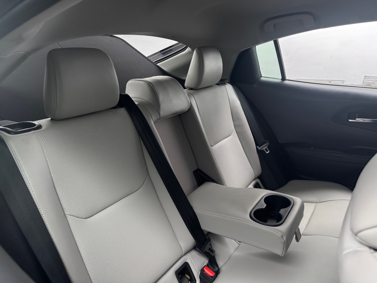 Thumbnail: 2023 Toyota Prius - 6