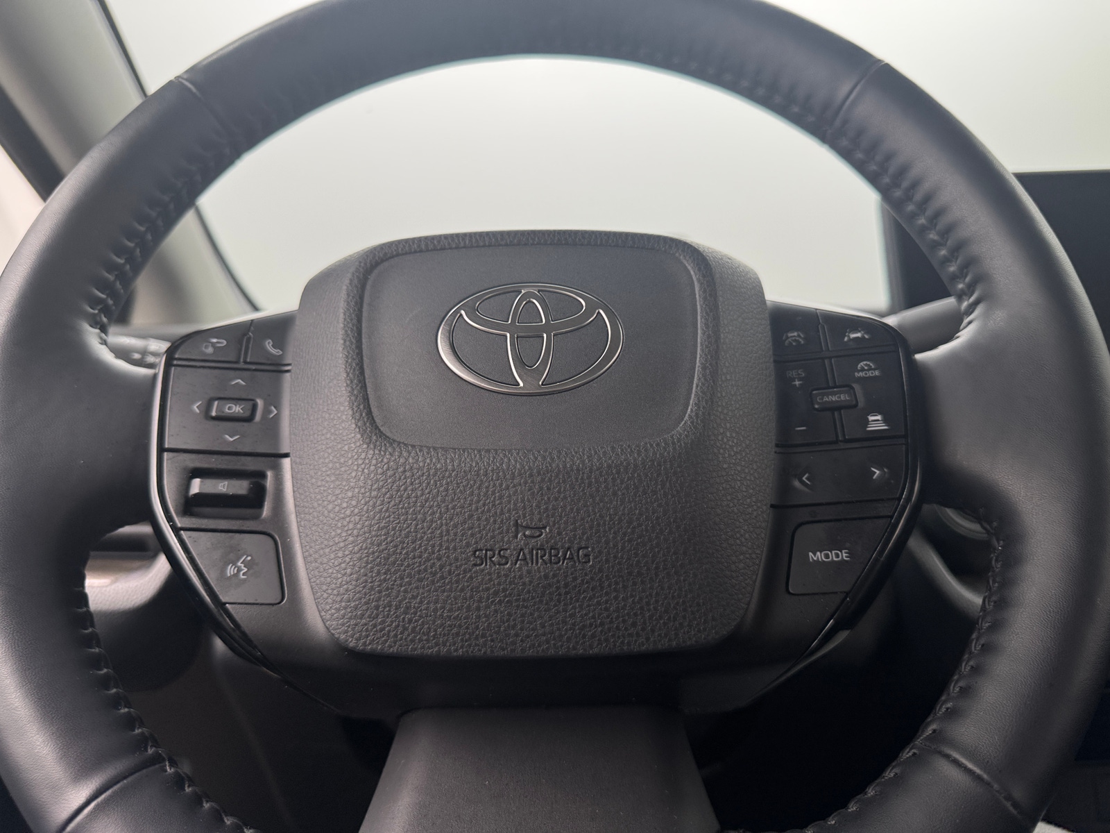 Thumbnail: 2023 Toyota Prius - 5