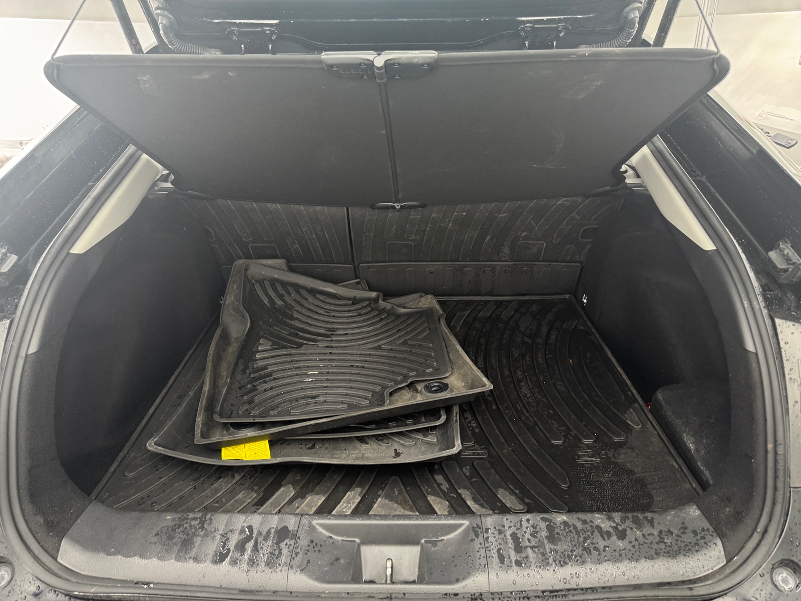 Thumbnail: 2023 Toyota Prius - 7