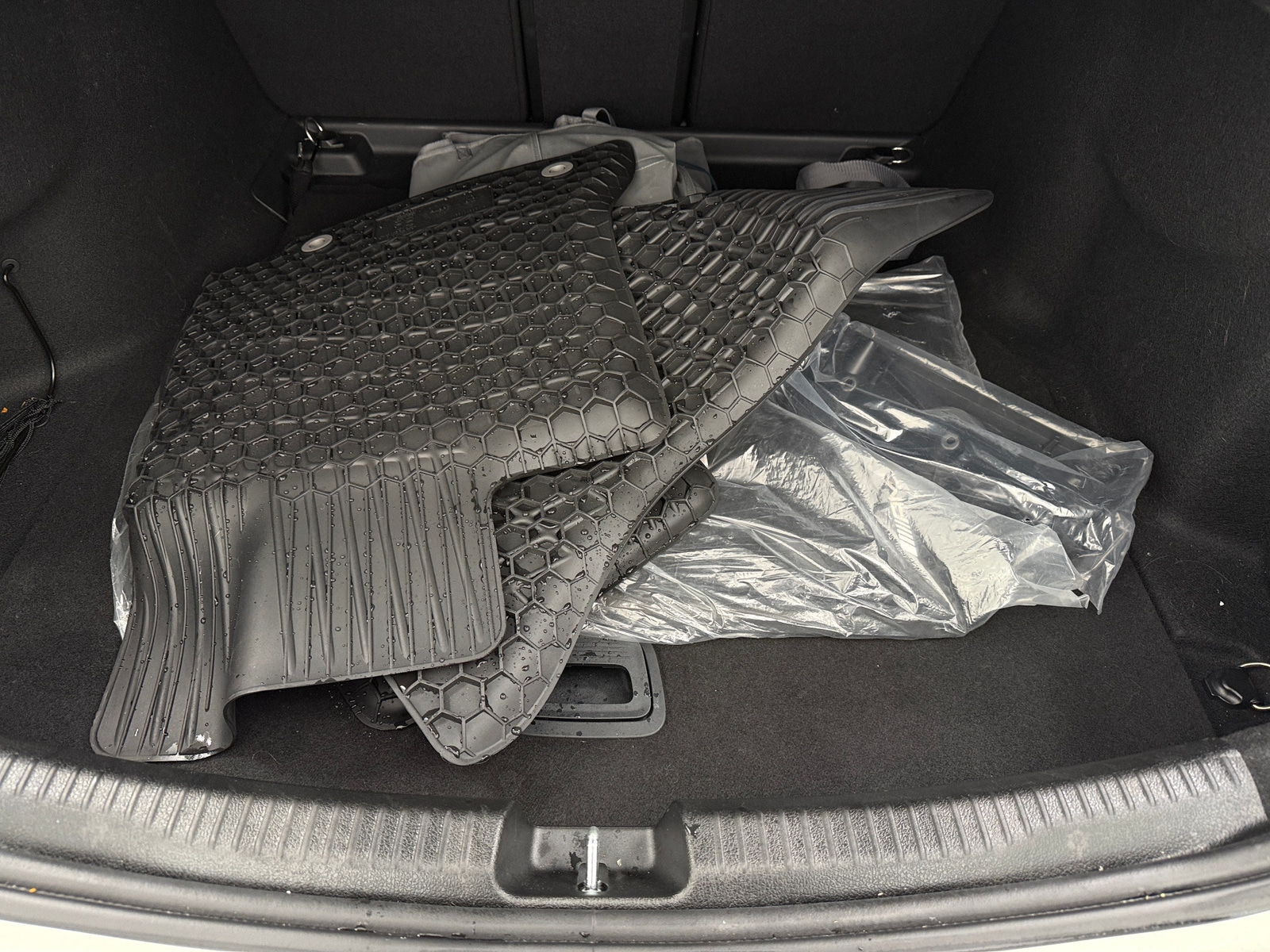 Thumbnail: 2023 Mercedes-Benz C-Class - 6