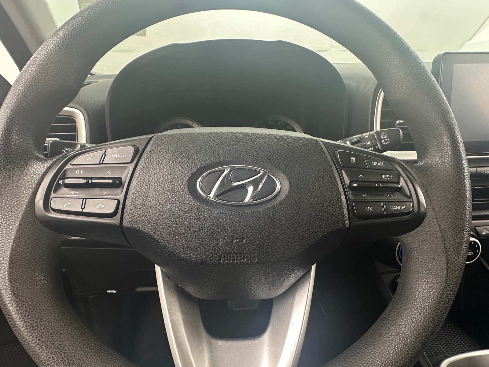 Thumbnail: 2021 Hyundai Venue - 5