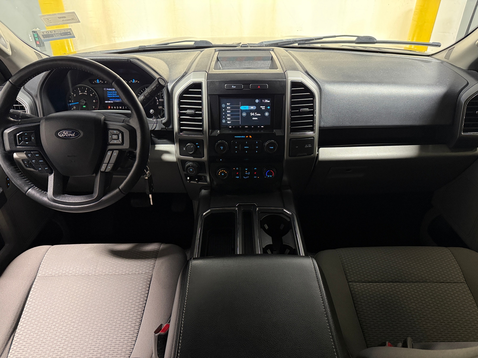 Thumbnail: 2017 Ford Econoline - 3