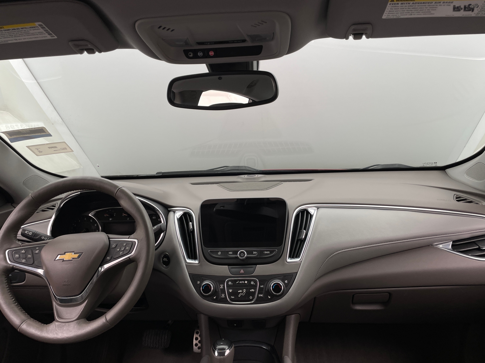 Thumbnail: 2016 Chevrolet Malibu - 2