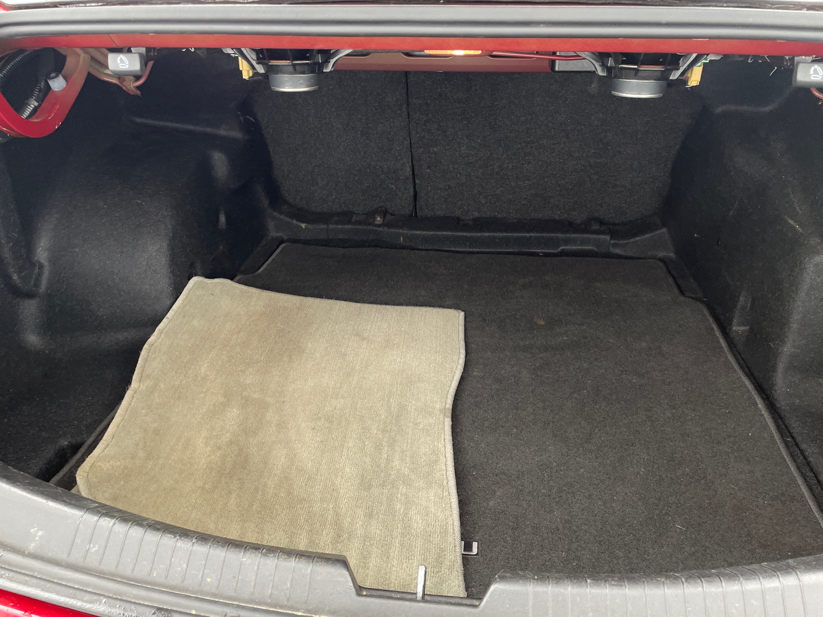 Thumbnail: 2016 Chevrolet Malibu - 6