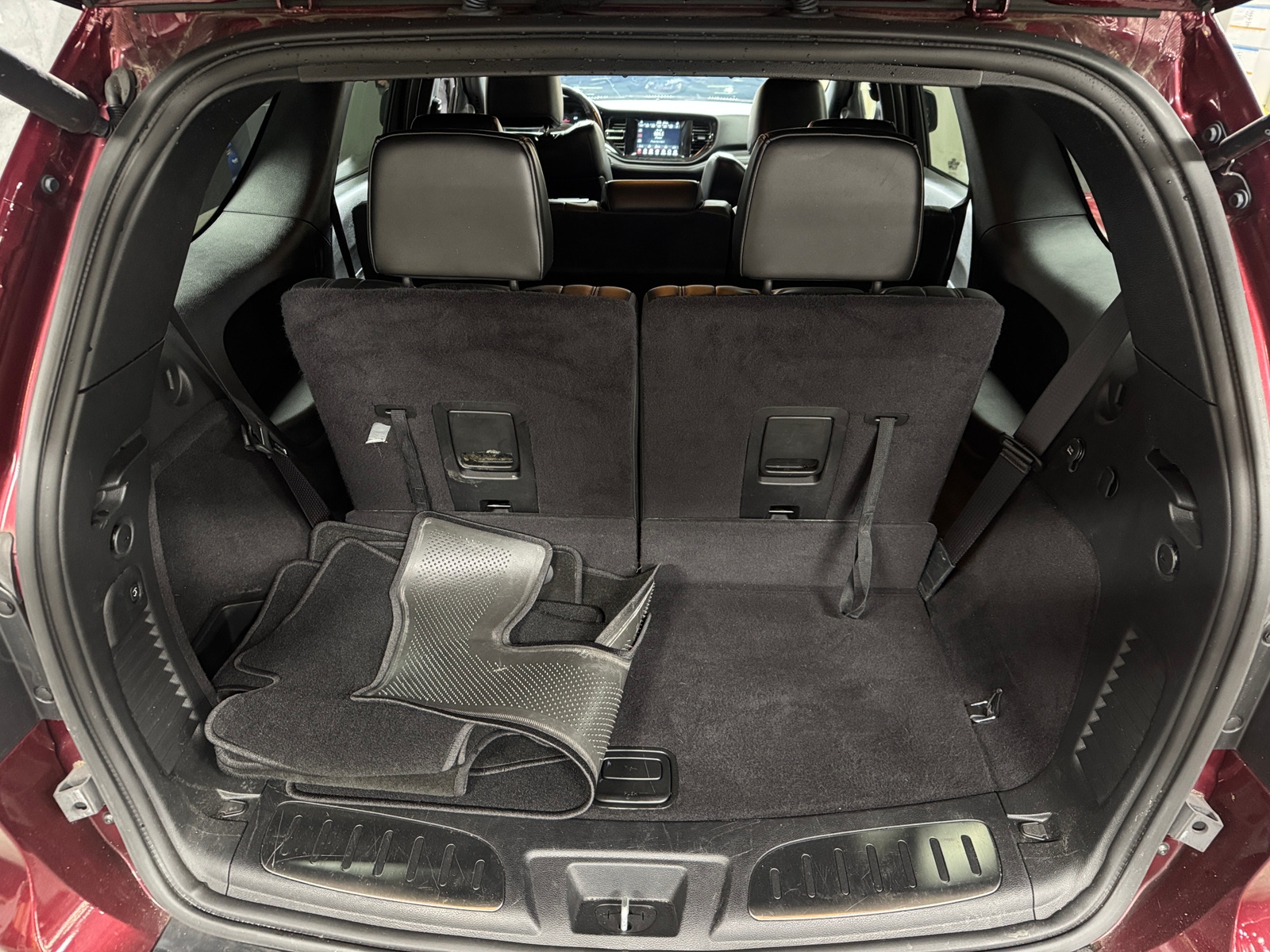 Thumbnail: 2021 Dodge Durango - 6