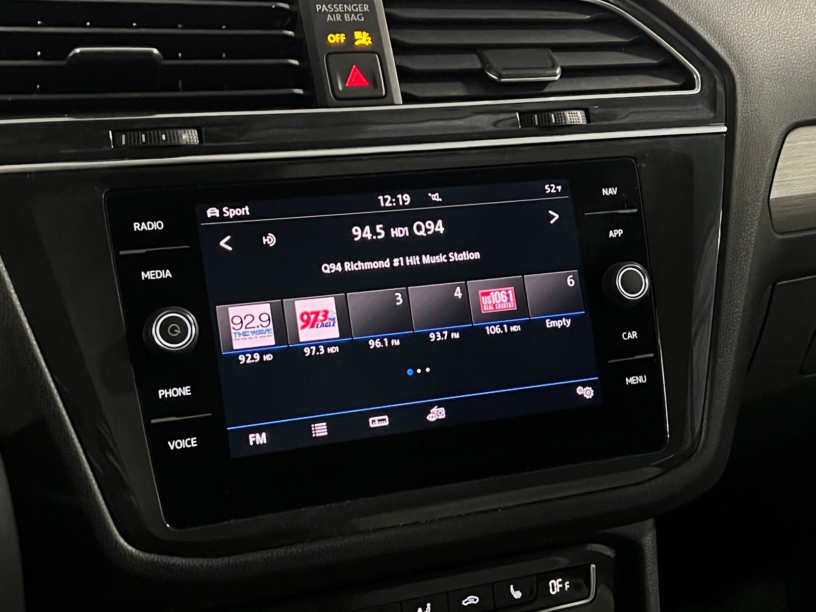 Thumbnail: 2019 Volkswagen Tiguan - 3