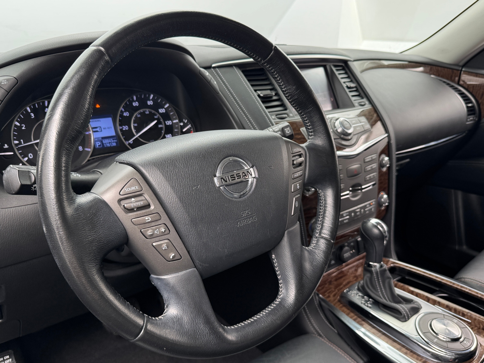 Thumbnail: 2019 Nissan Armada - 4