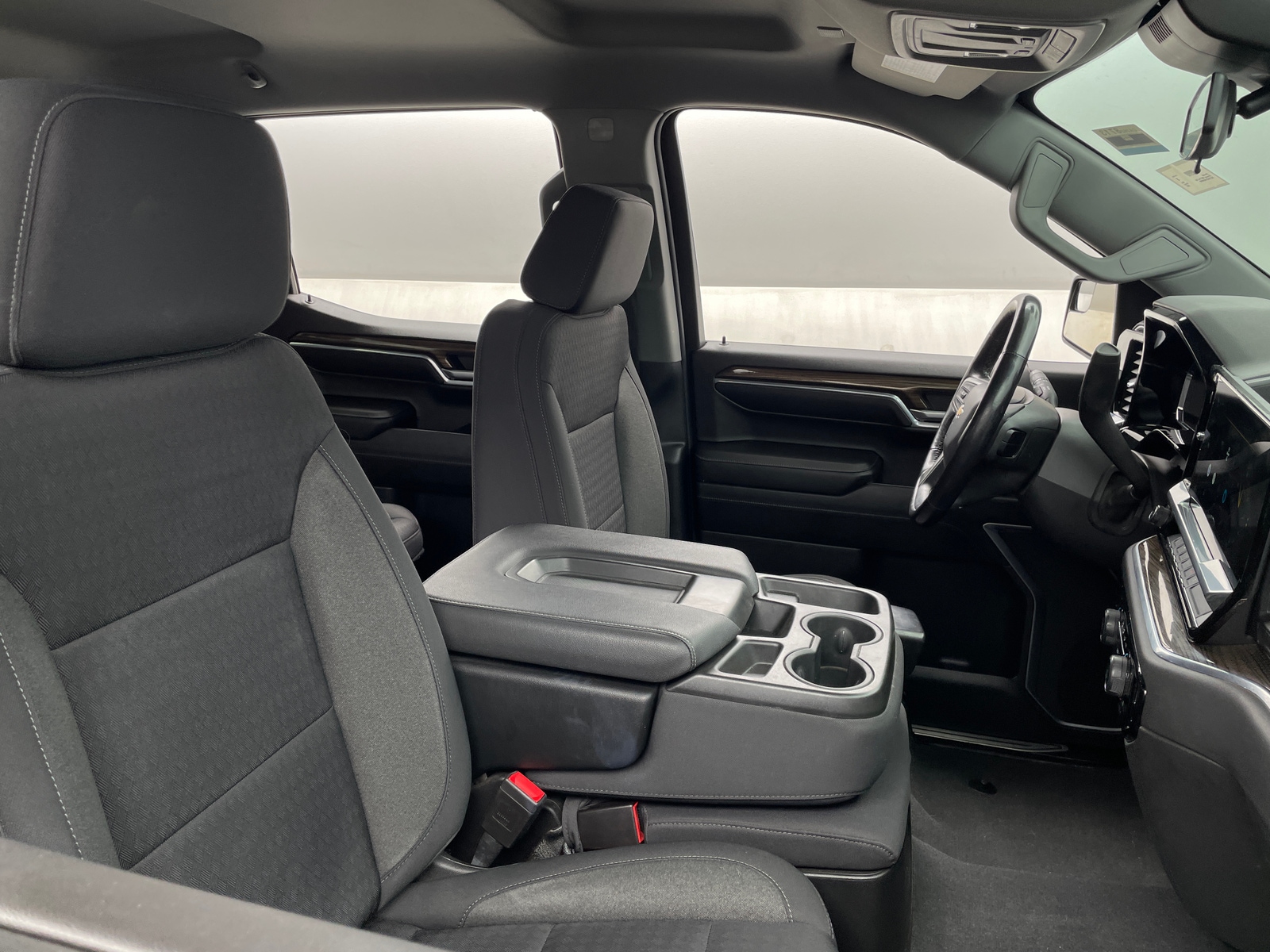 Thumbnail: 2022 Chevrolet Silverado 1500 - 2