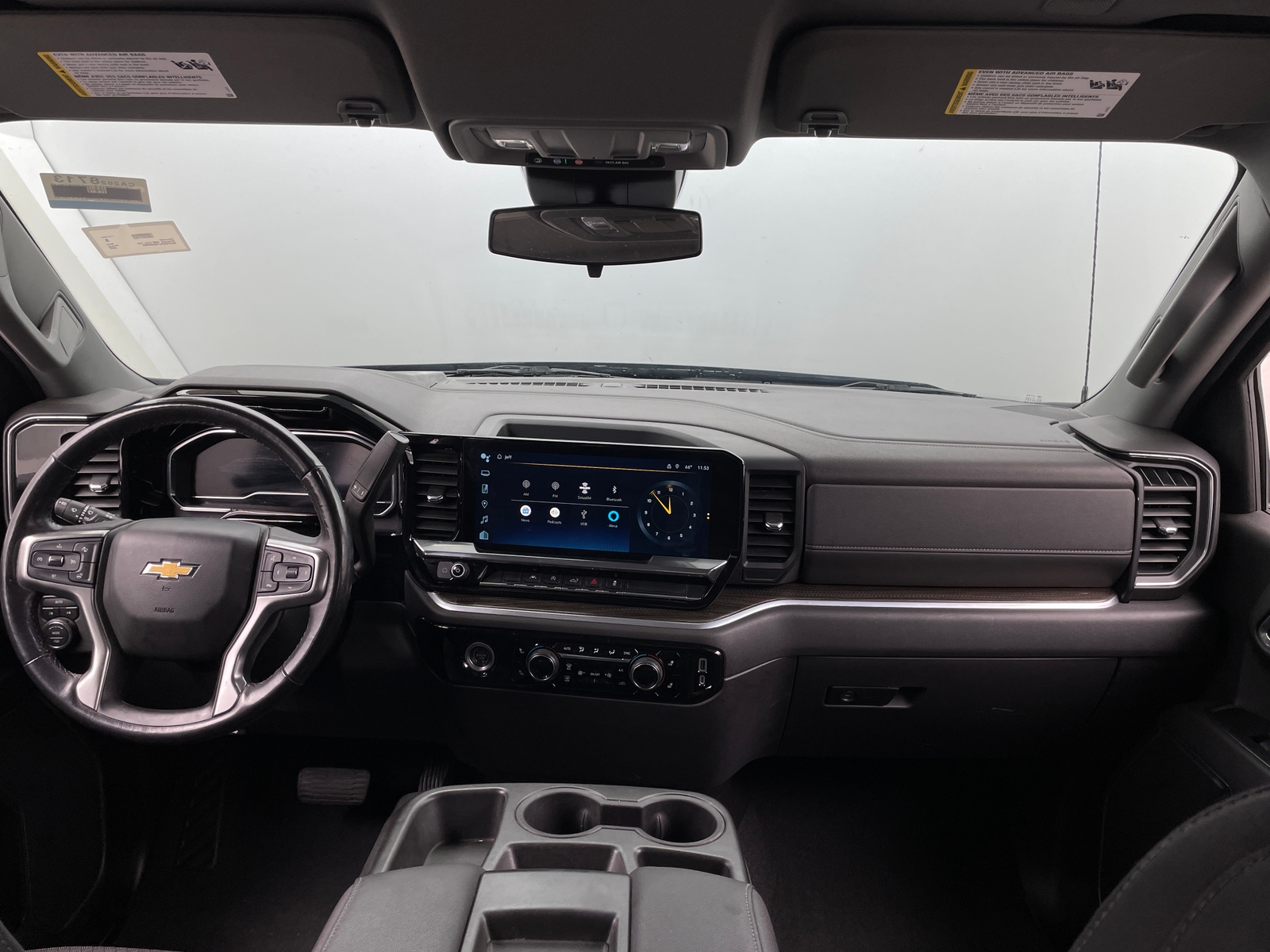 Thumbnail: 2022 Chevrolet Silverado 1500 - 3