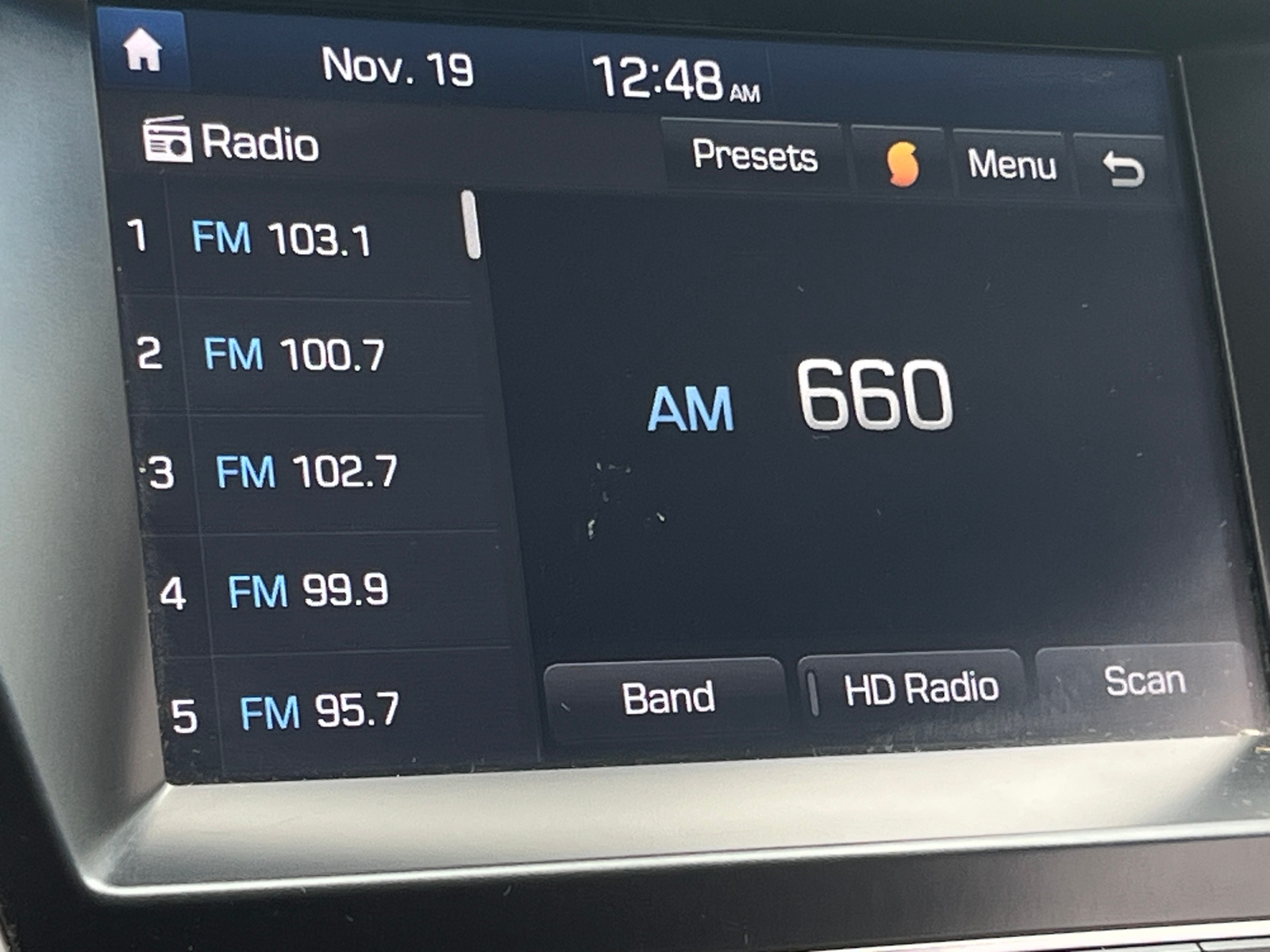 Thumbnail: 2018 Hyundai Santa Fe - 3