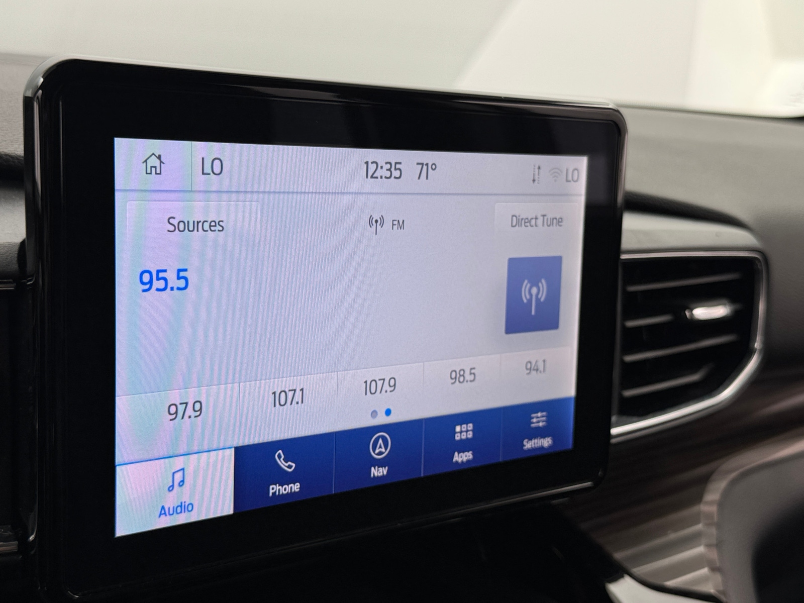 Thumbnail: 2023 Ford Explorer - 3