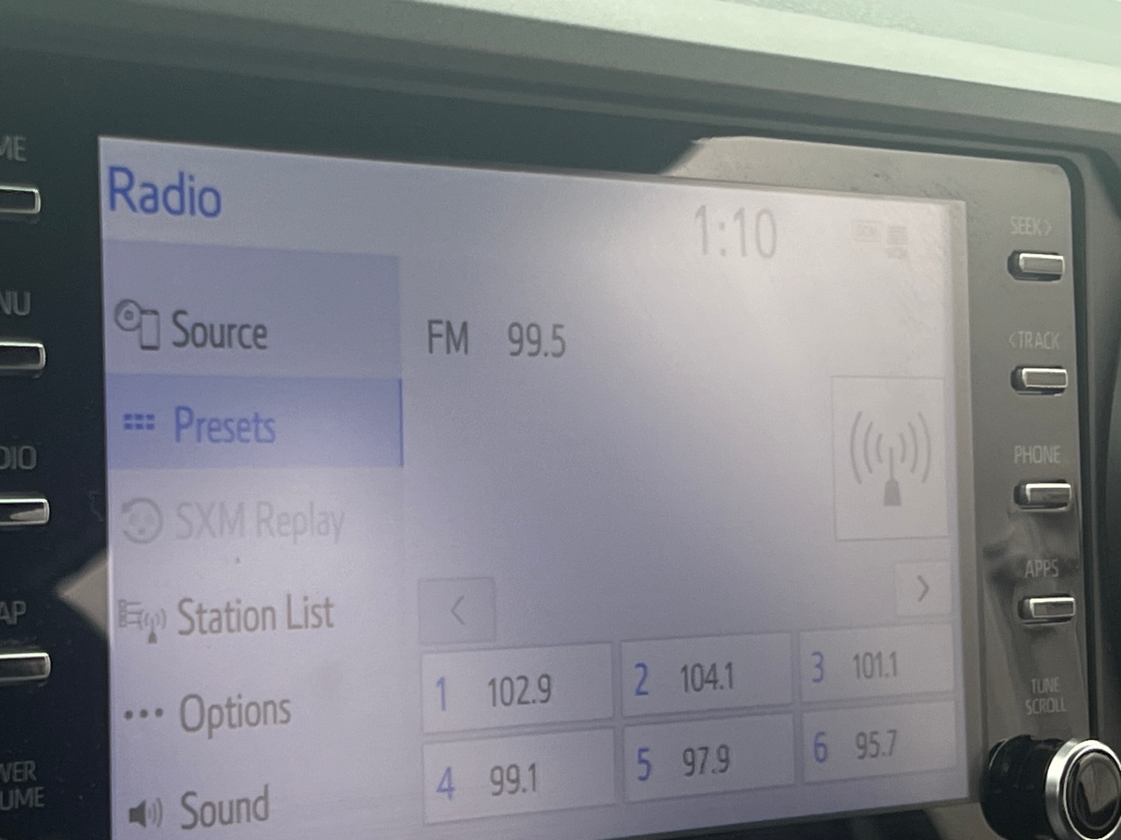 Thumbnail: 2022 Toyota Tacoma - 4