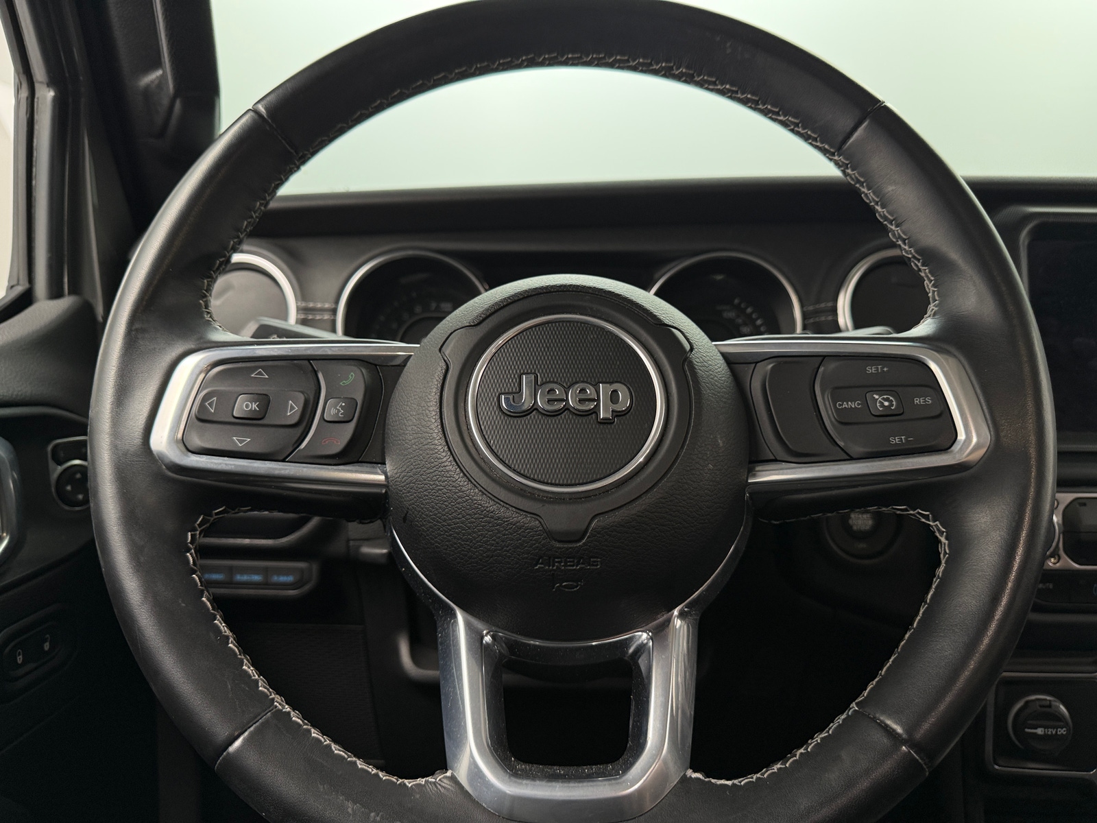 Thumbnail: 2022 Jeep Wrangler - 4