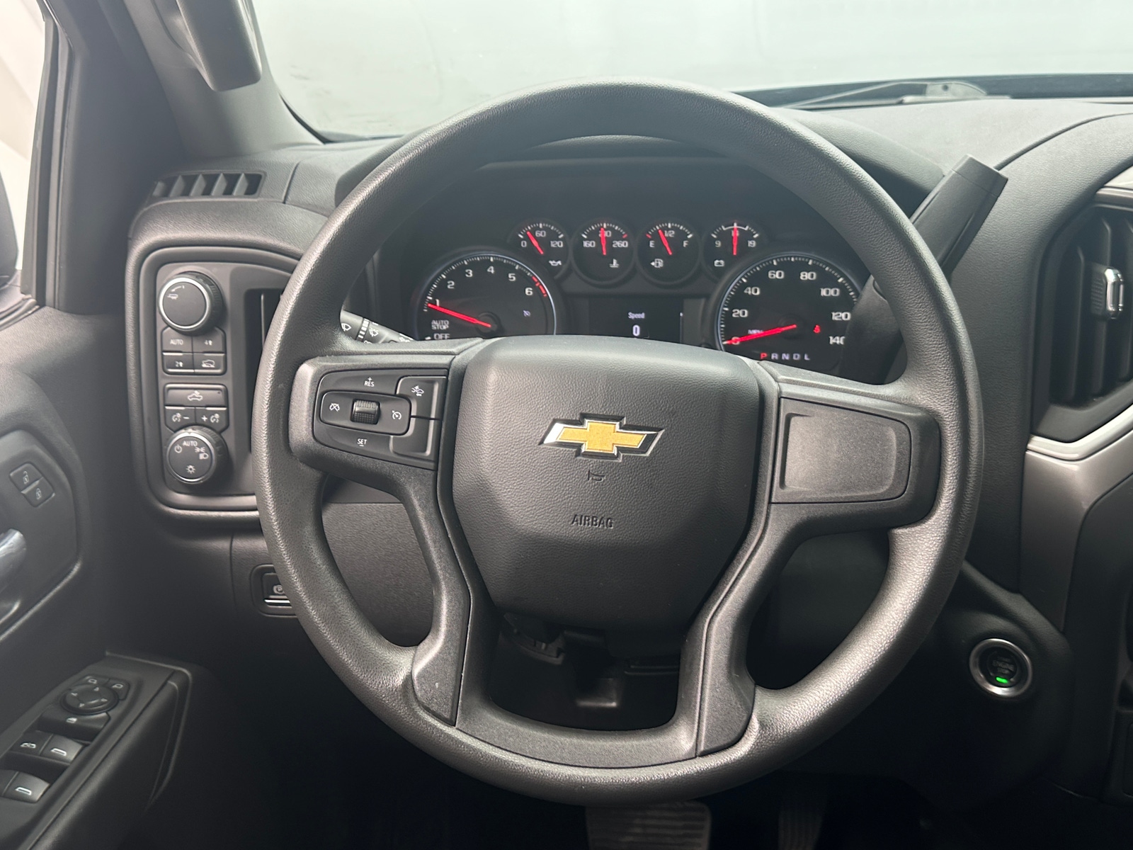 Thumbnail: 2022 Chevrolet Silverado 1500 - 5