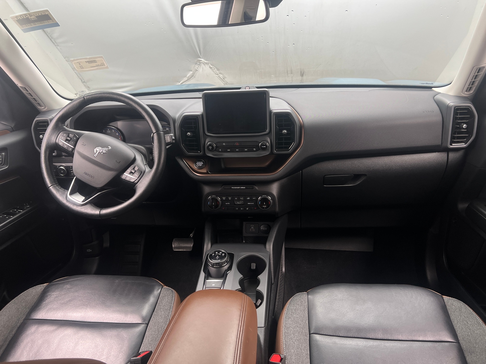 Thumbnail: 2022 Ford Bronco Sport - 2