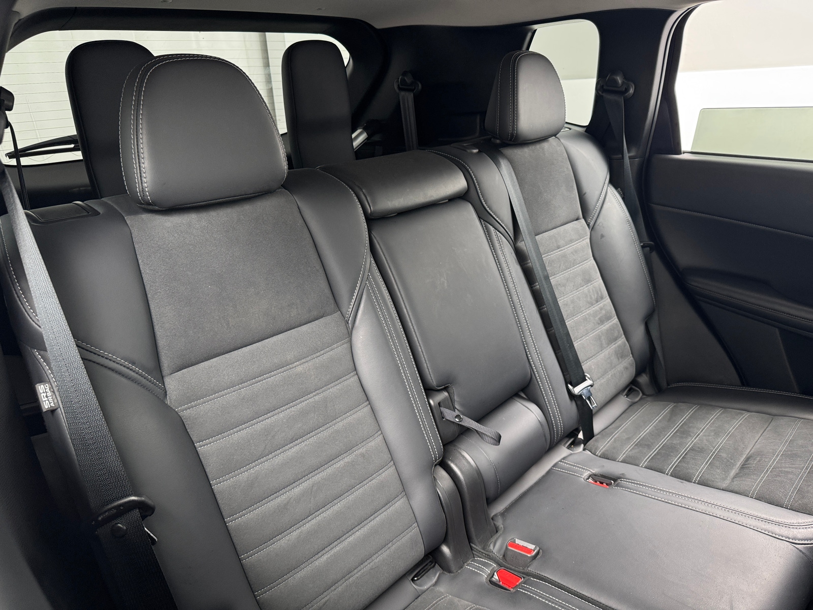 Thumbnail: 2024 Mitsubishi Outlander - 5