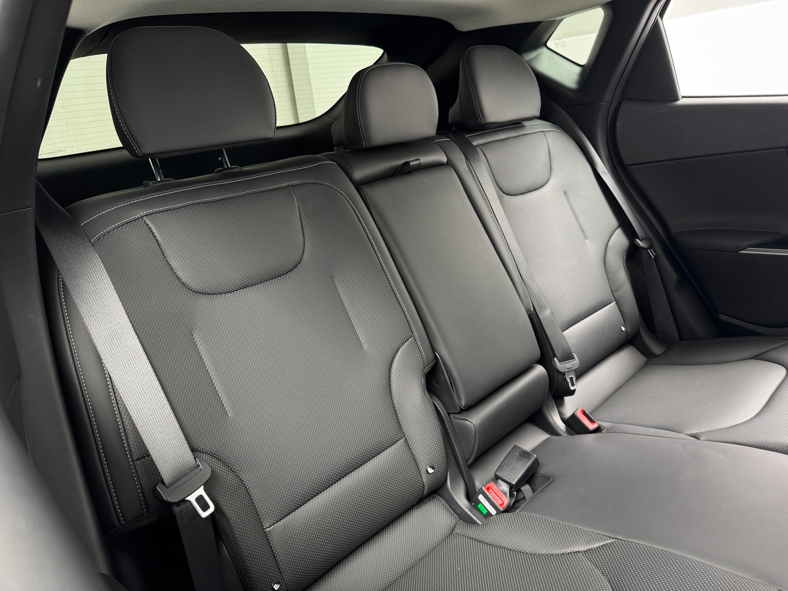 Thumbnail: 2023 Kia EV6 - 5