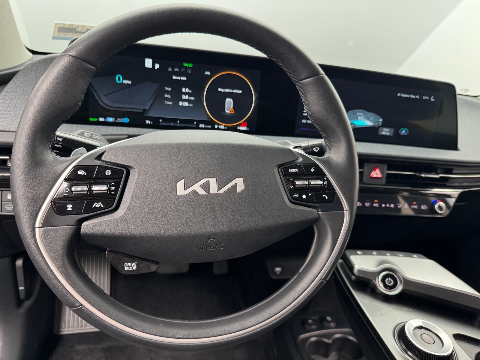 Thumbnail: 2023 Kia EV6 - 4